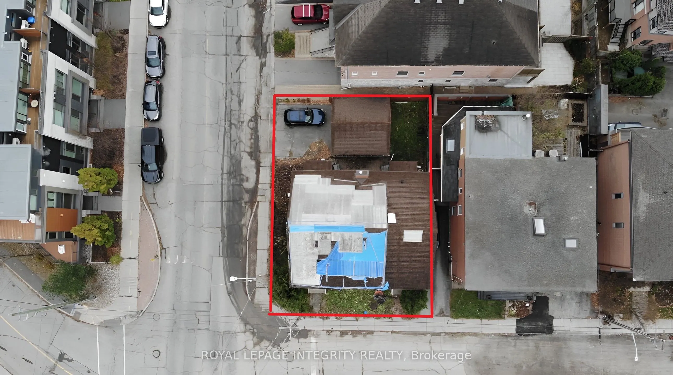 24-26 CONCORD Street N