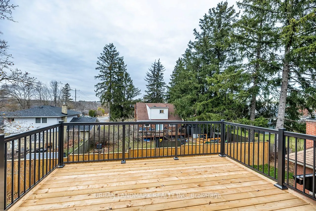 214 Aberdeen Avenue