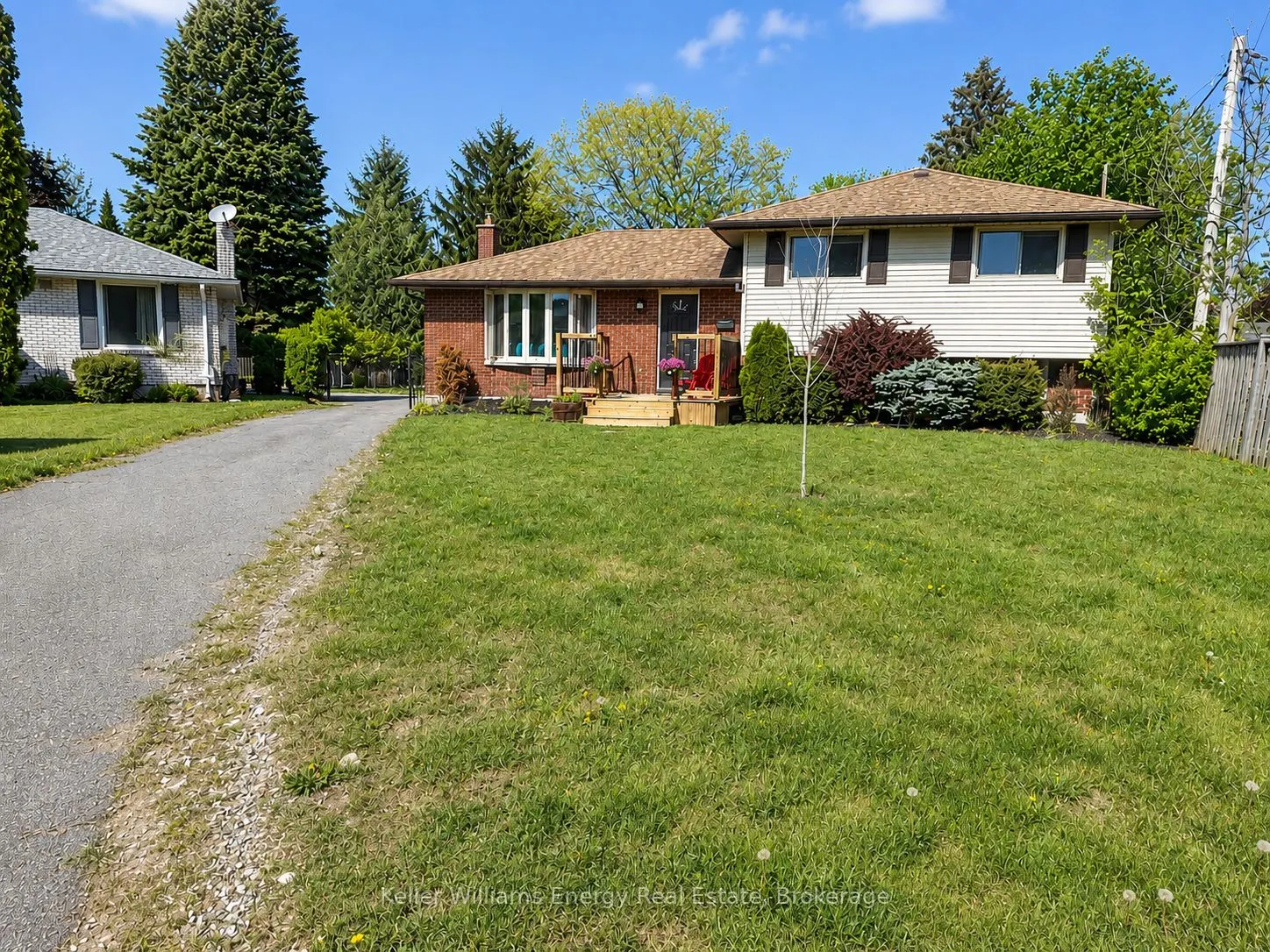 245 Smart Crescent