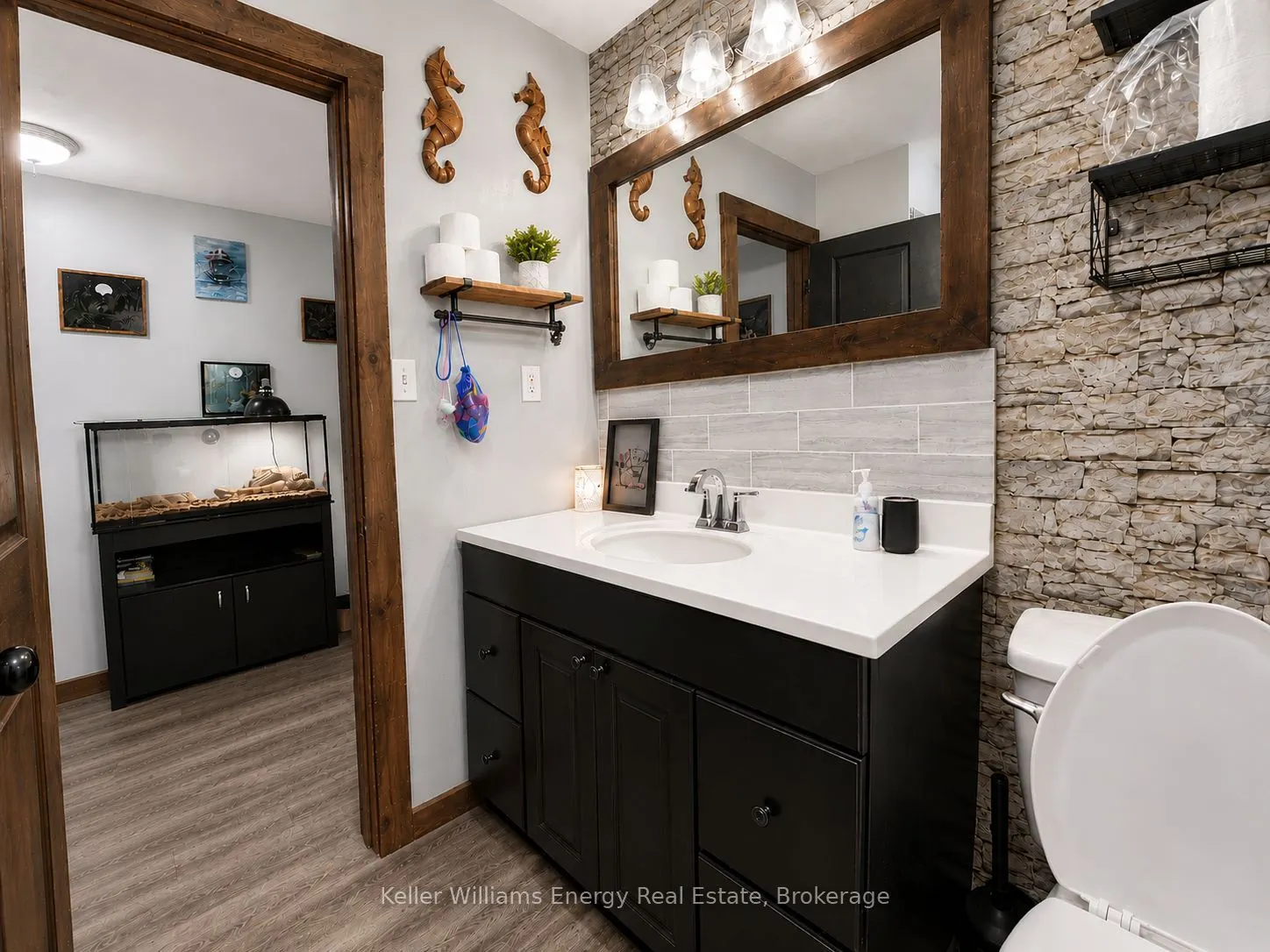 245 Smart Crescent