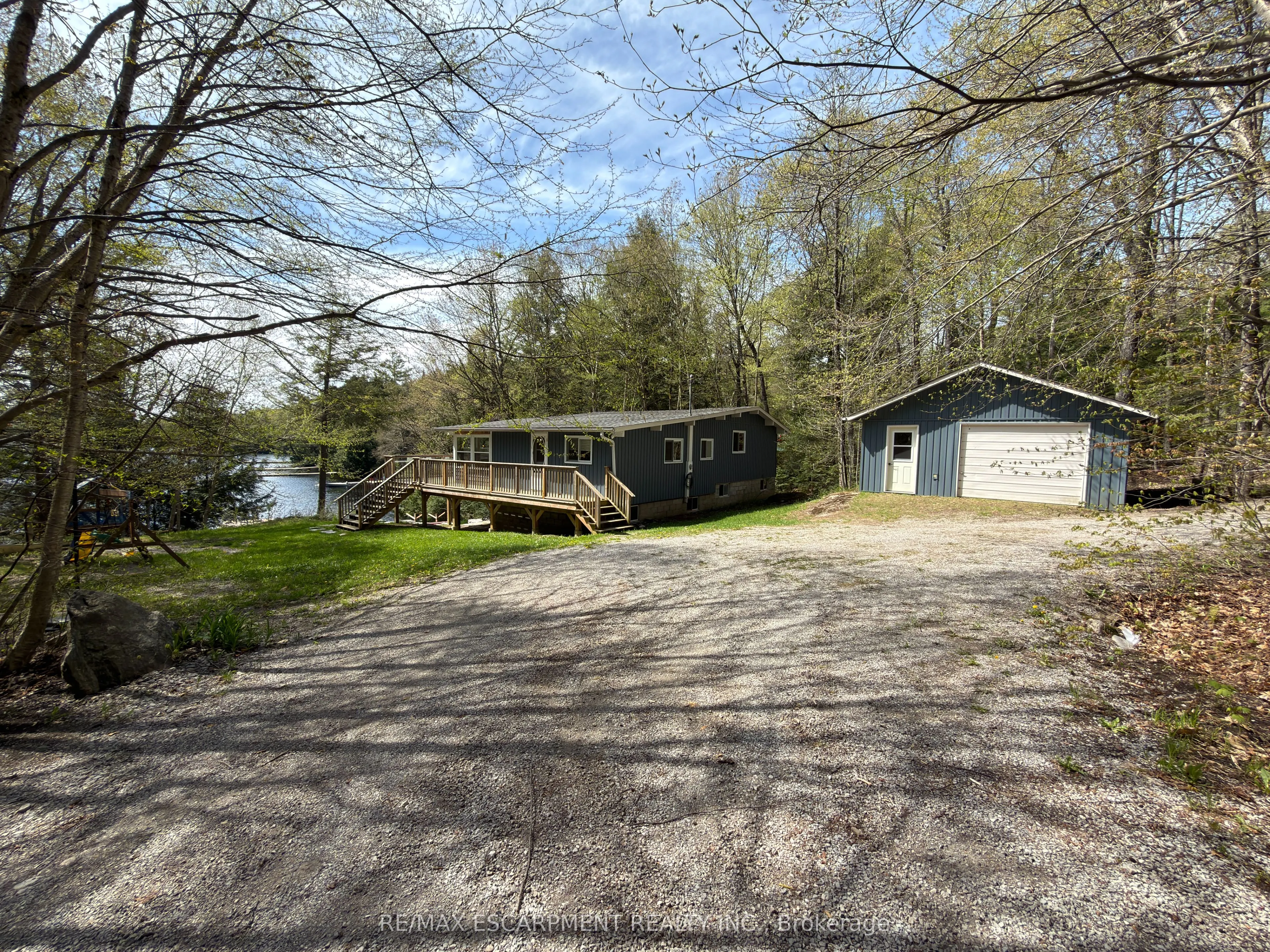 2787 Watts Road