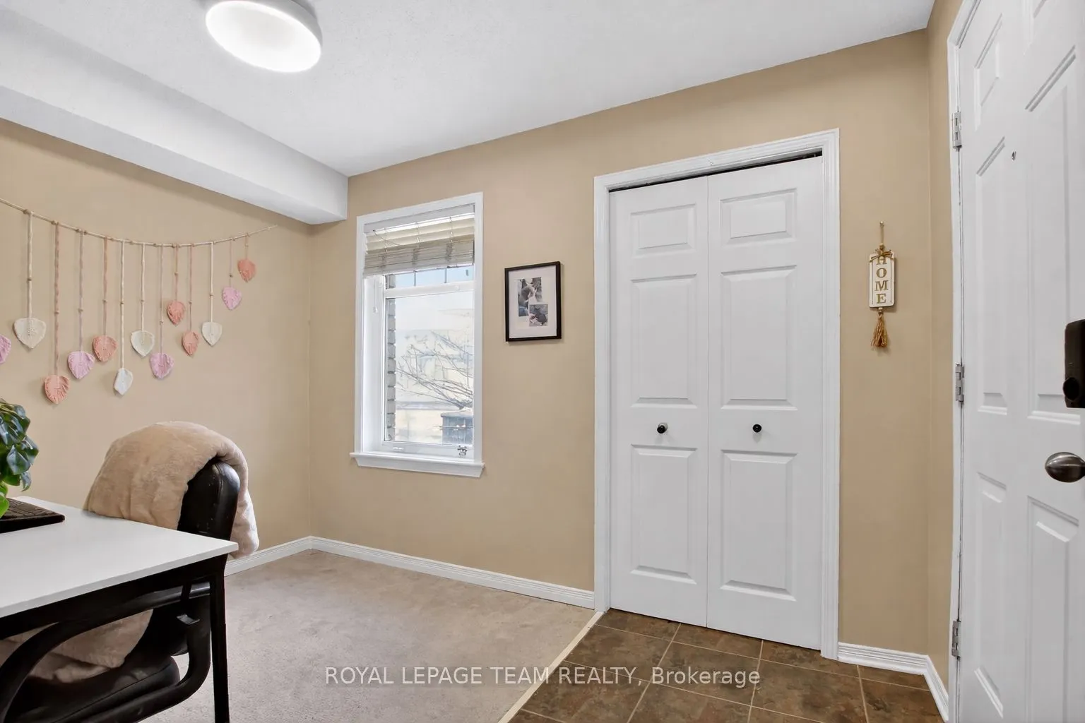 255 Deercroft Avenue #1