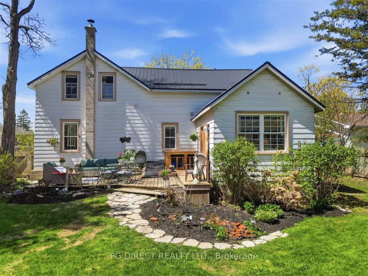 24 N Hastings Avenue