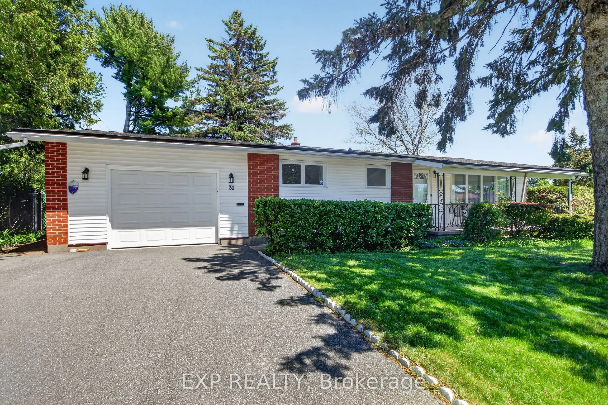 31 Barlyn Avenue