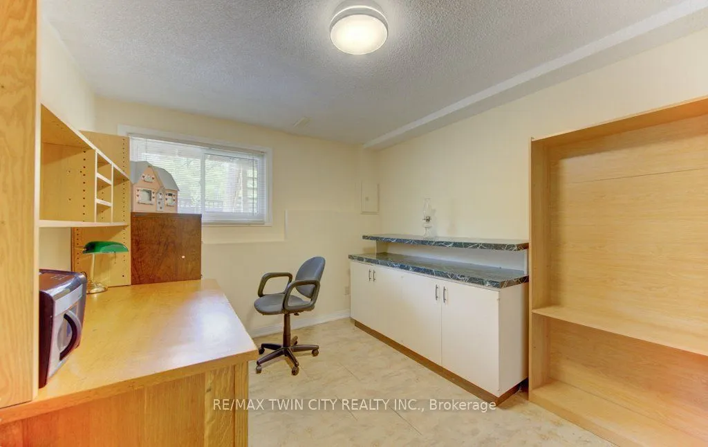 375 Holiday Inn Drive #28