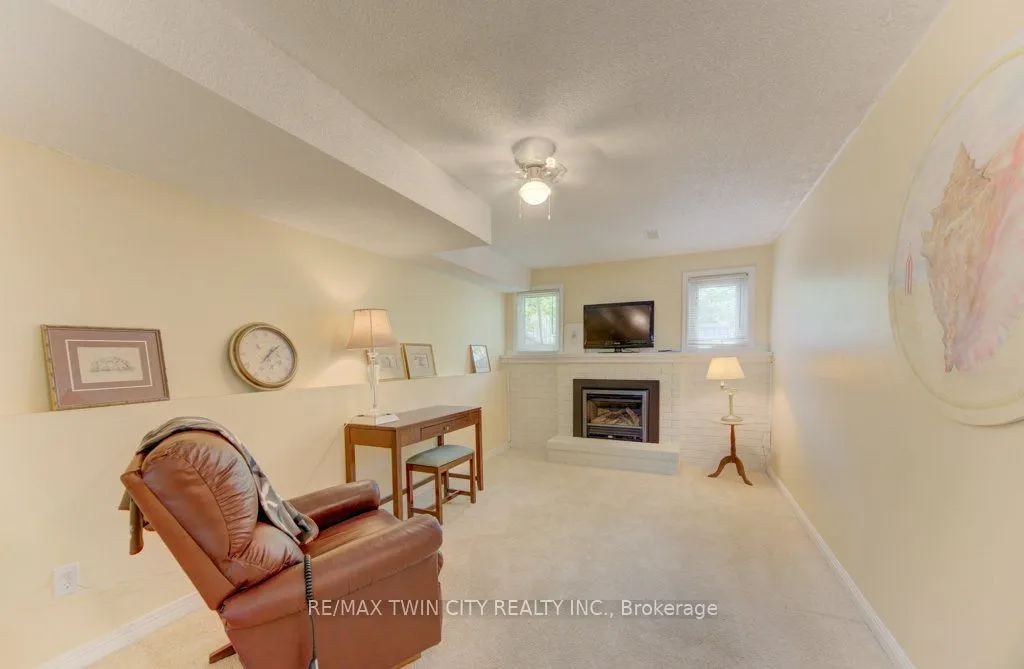 375 Holiday Inn Drive #28