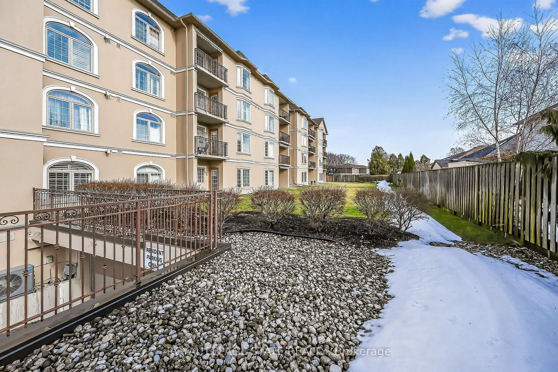 908 Mohawk Road E #308