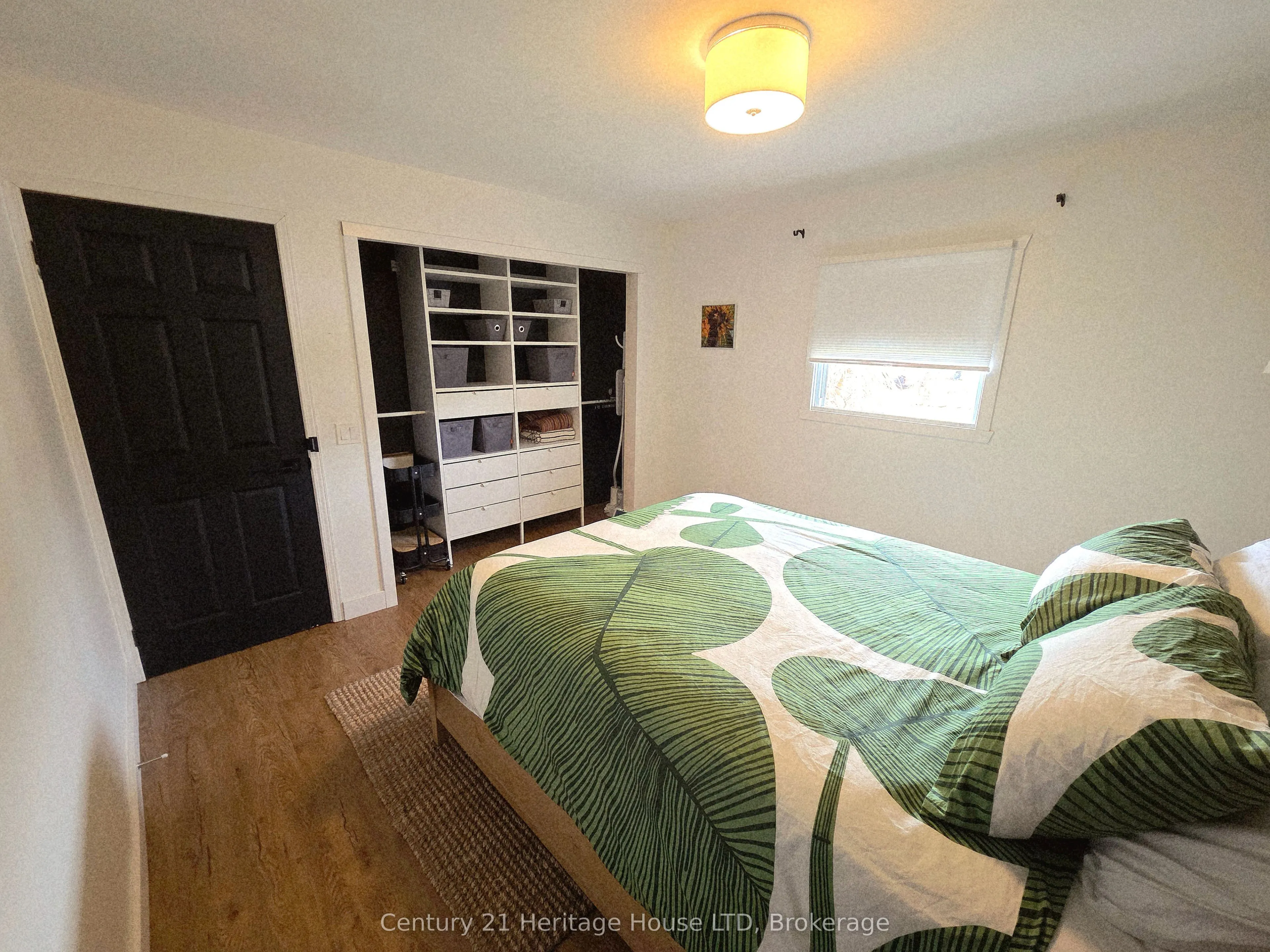 552 Lakeview Road