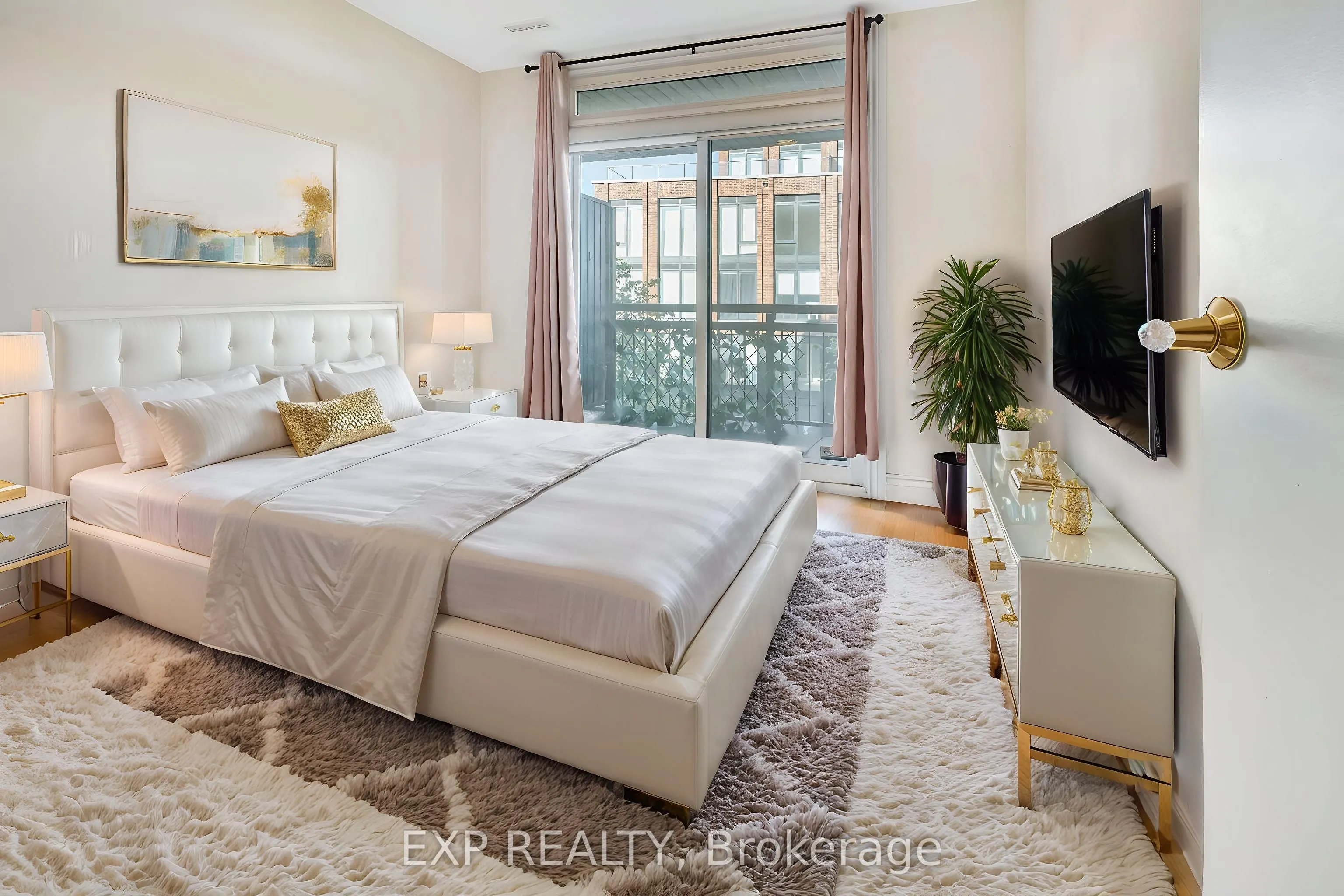 323 Winona Avenue #10