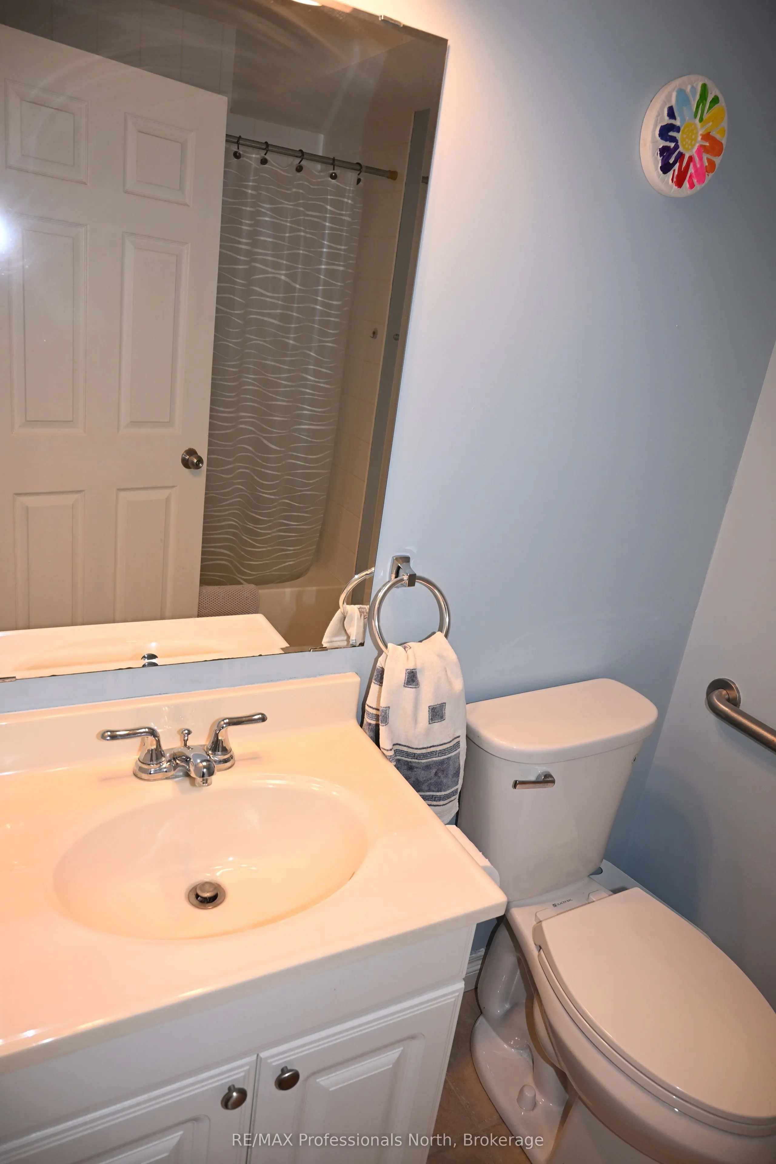 103 St Lawrence Street W