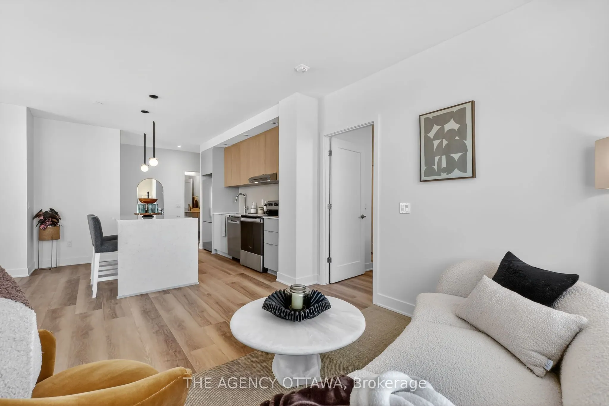 3085 Riverside Drive #201