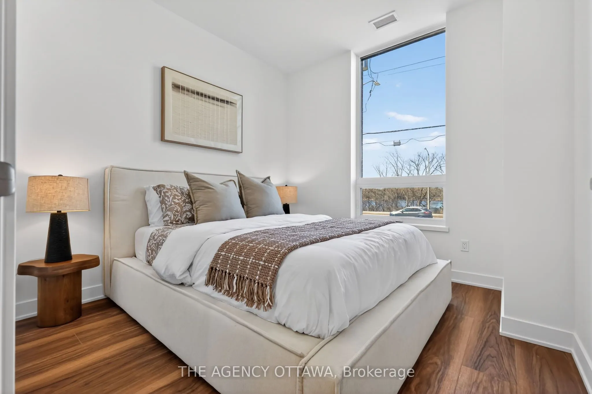 3085 Riverside Drive #103
