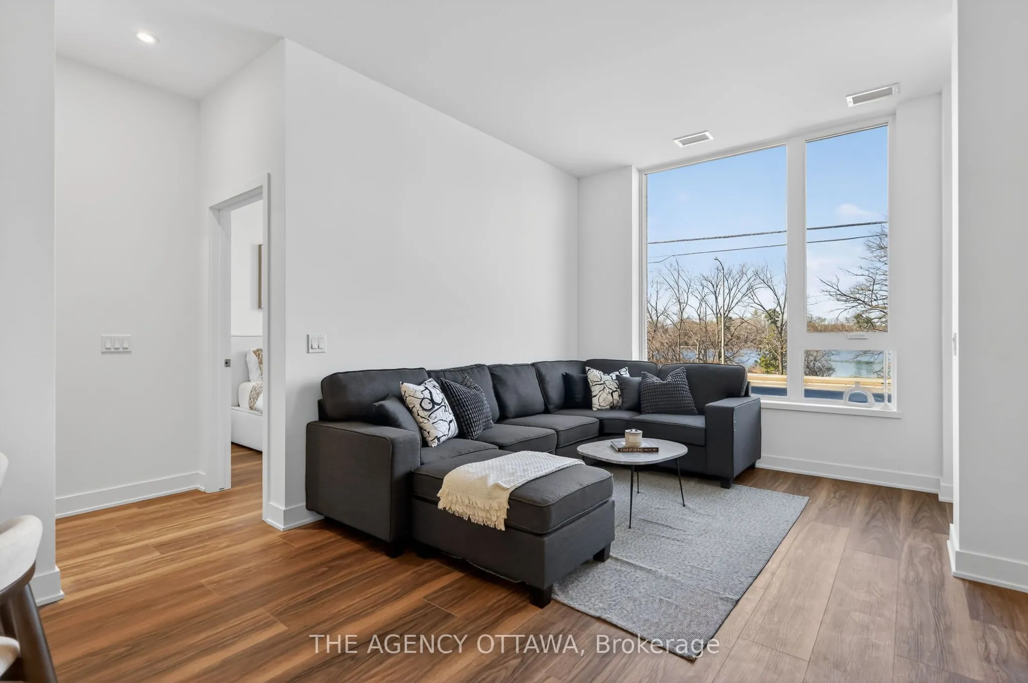 3085 Riverside Drive #103