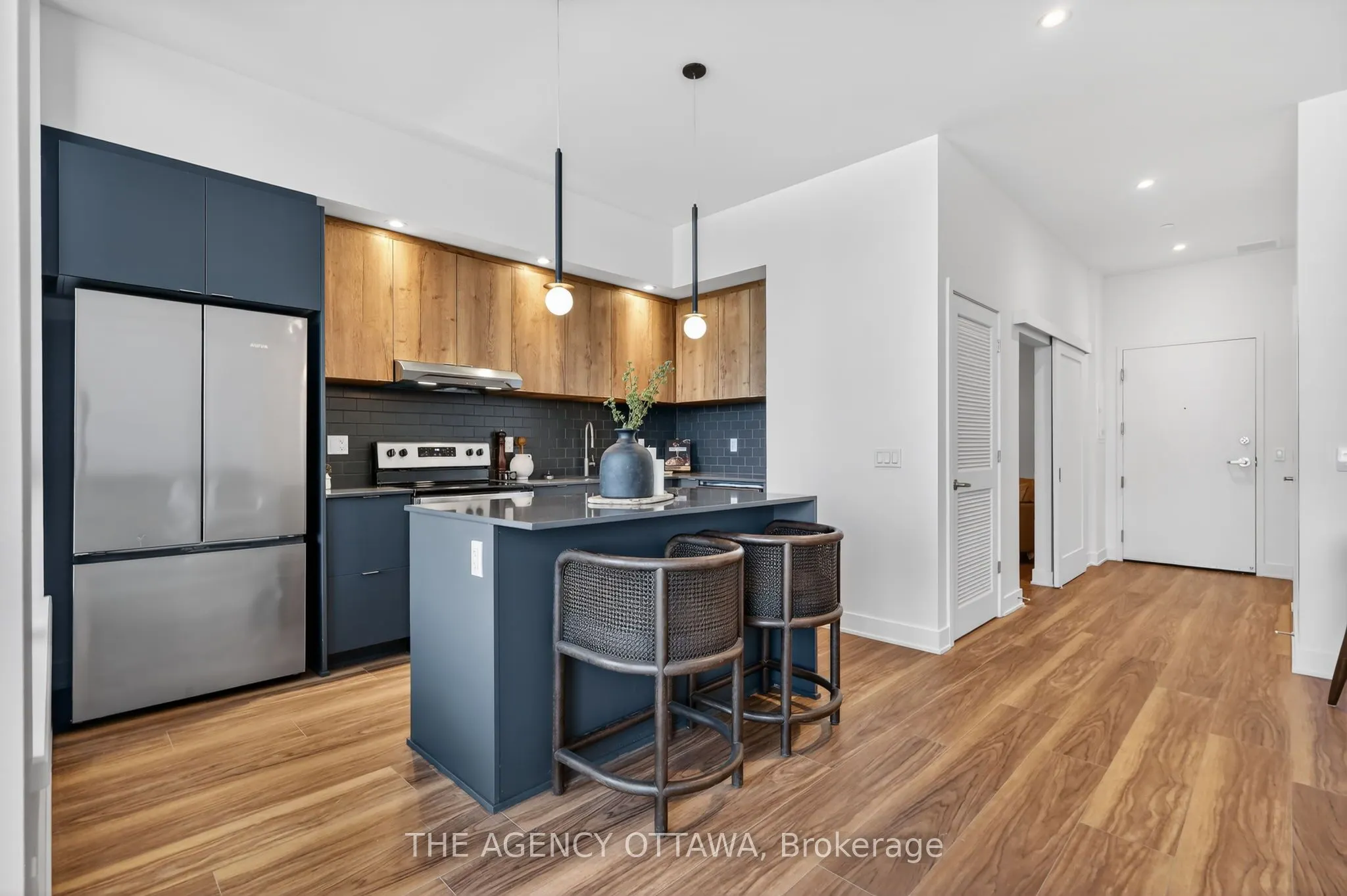 3085 Riverside Drive #103