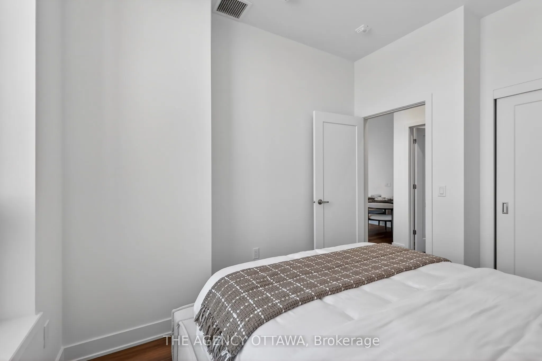 3085 Riverside Drive #103