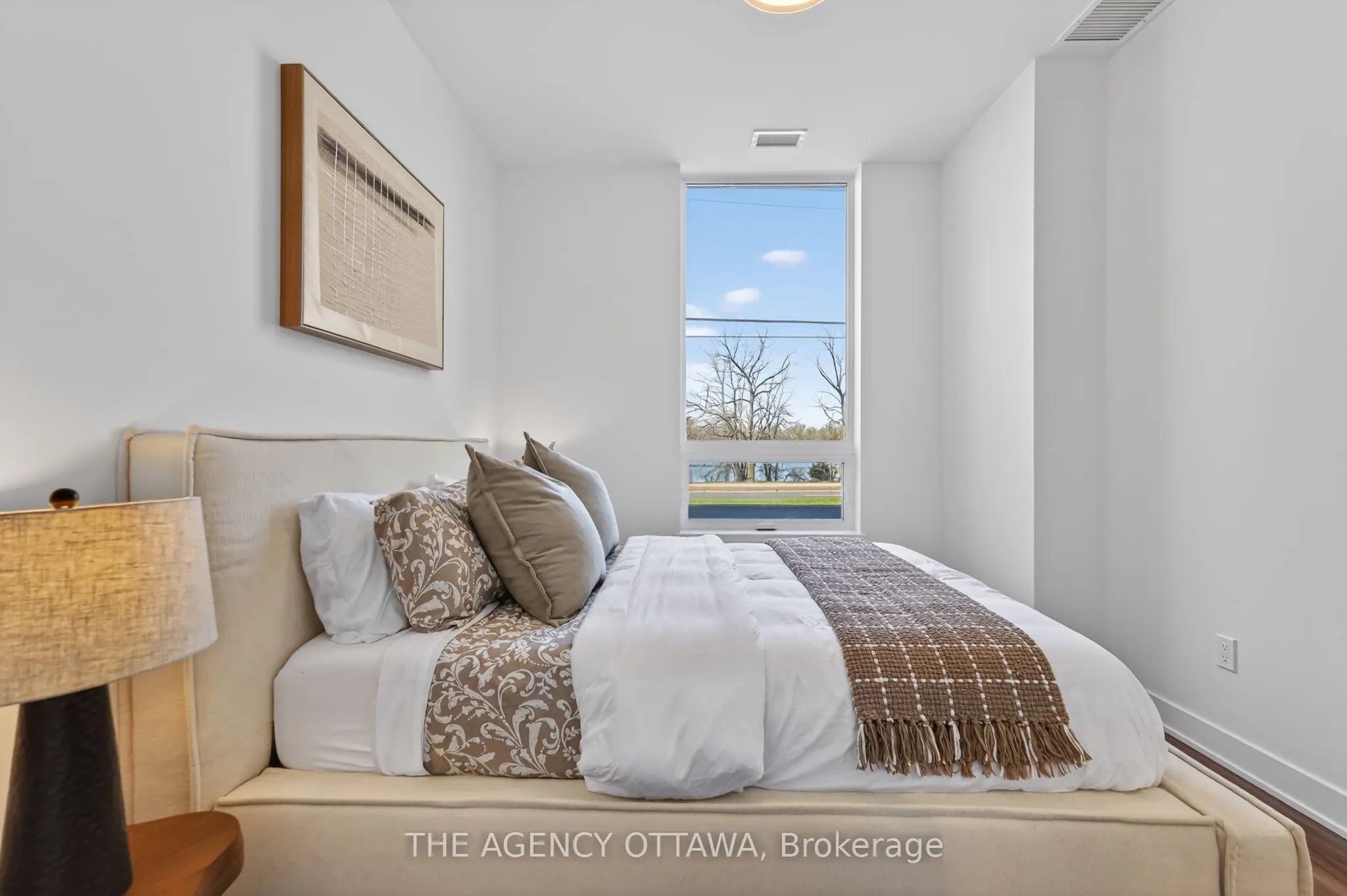 3085 Riverside Drive #103