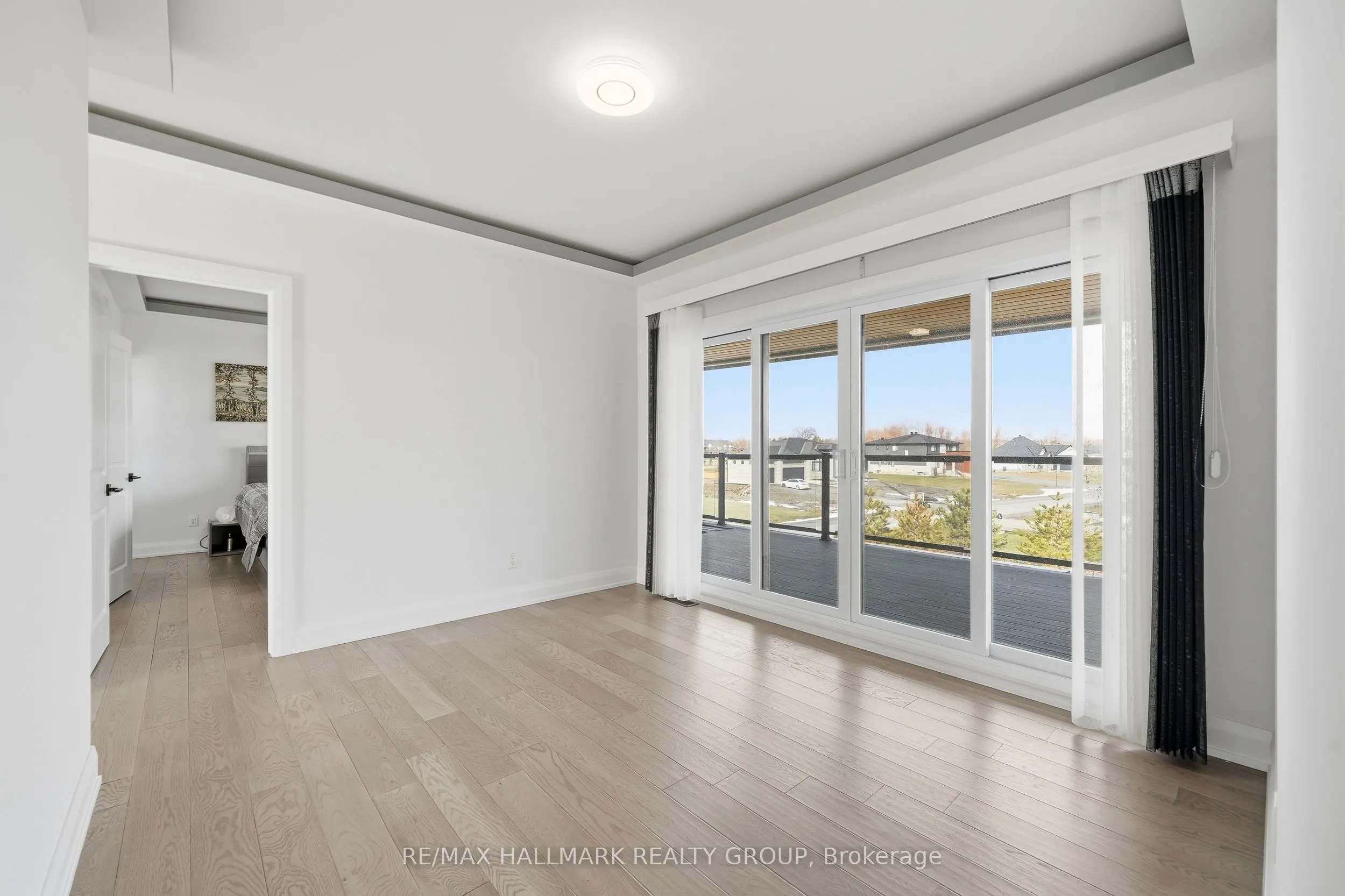 225 Summerview Terrace