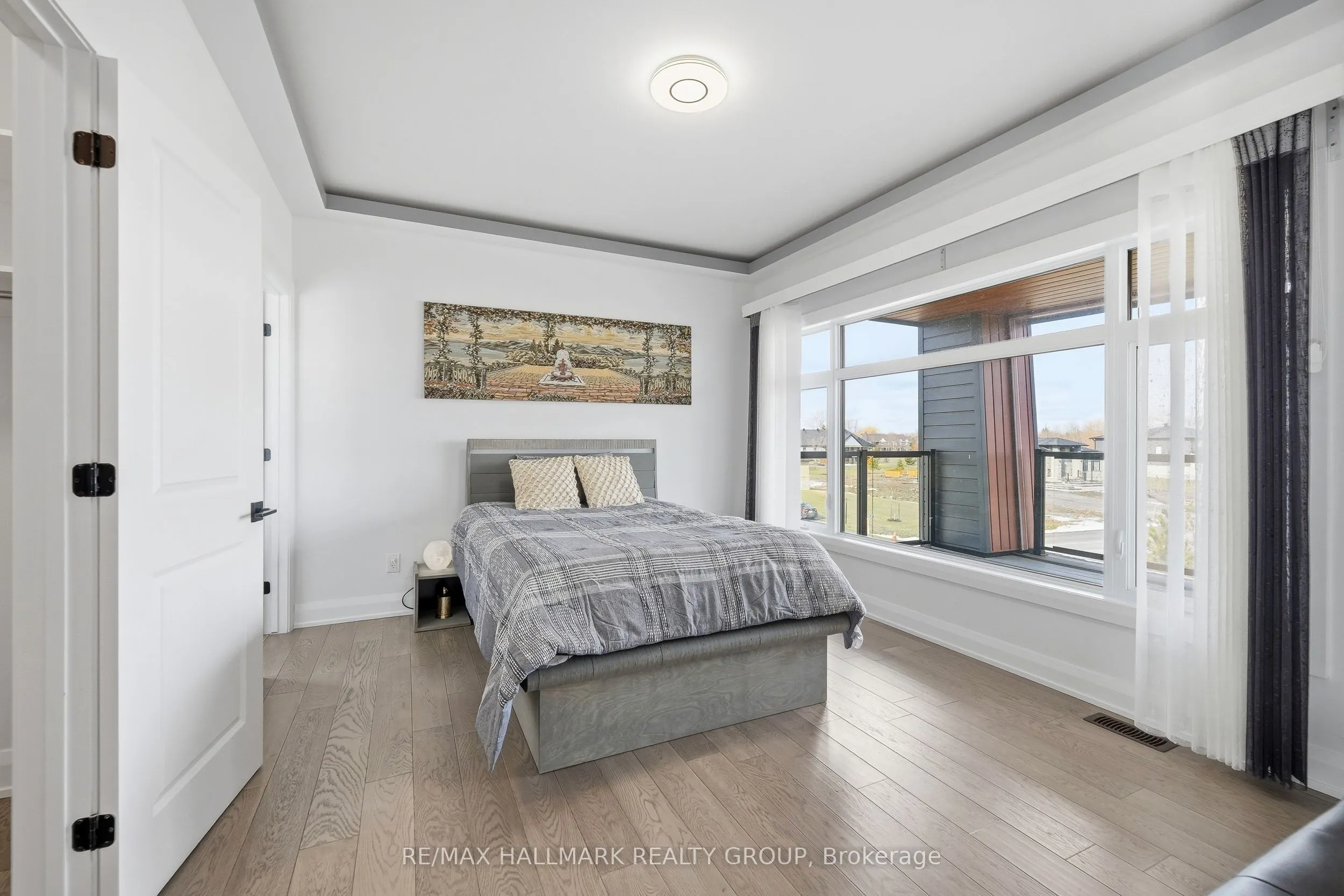 225 Summerview Terrace
