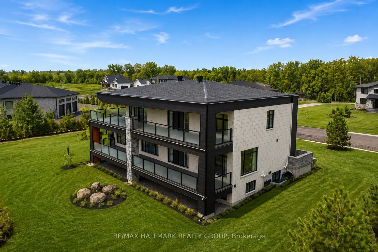 225 Summerview Terrace