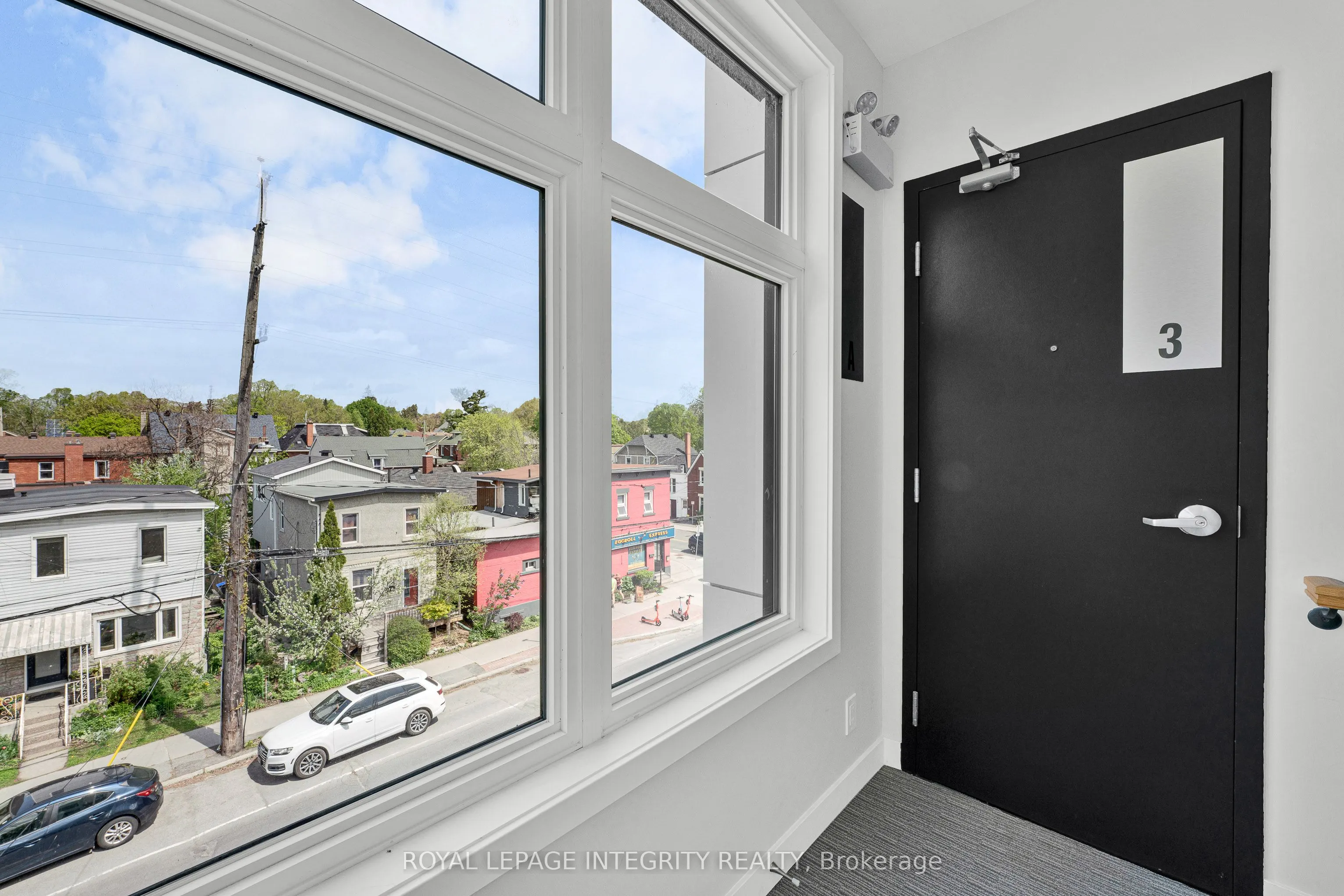 442 SUNNYSIDE Avenue