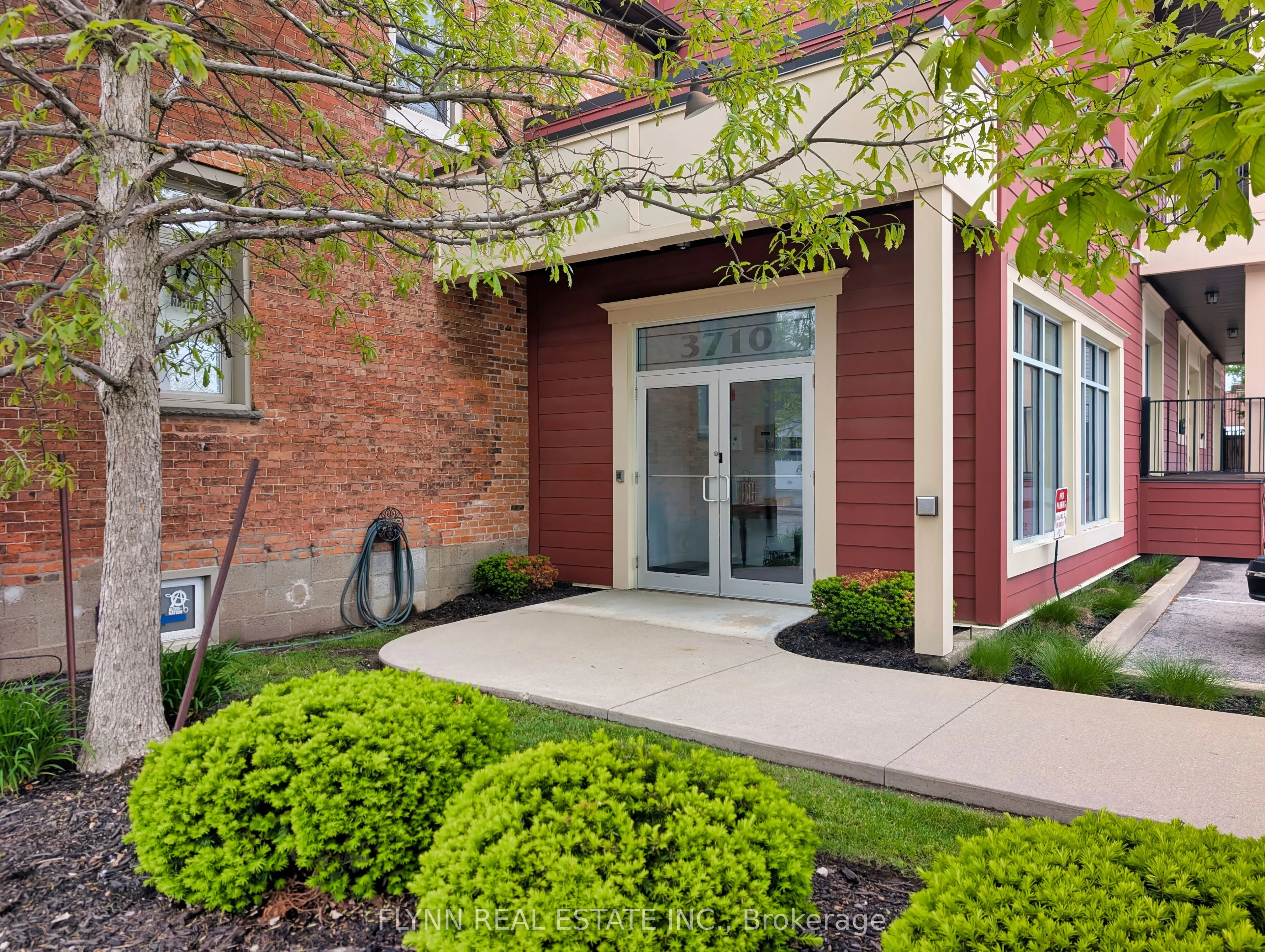 3710 Main Street #207