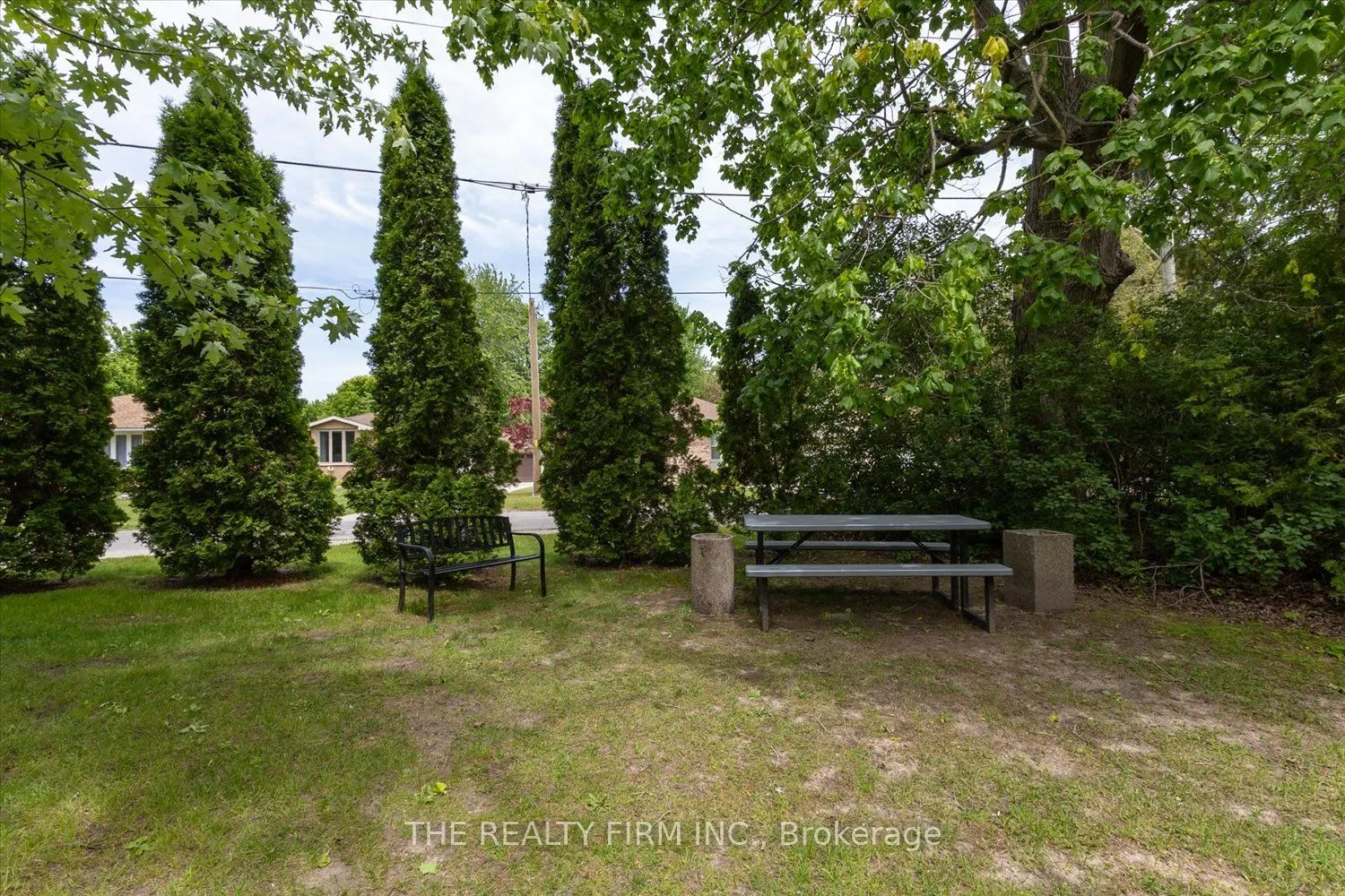 220 Duke Street #207
