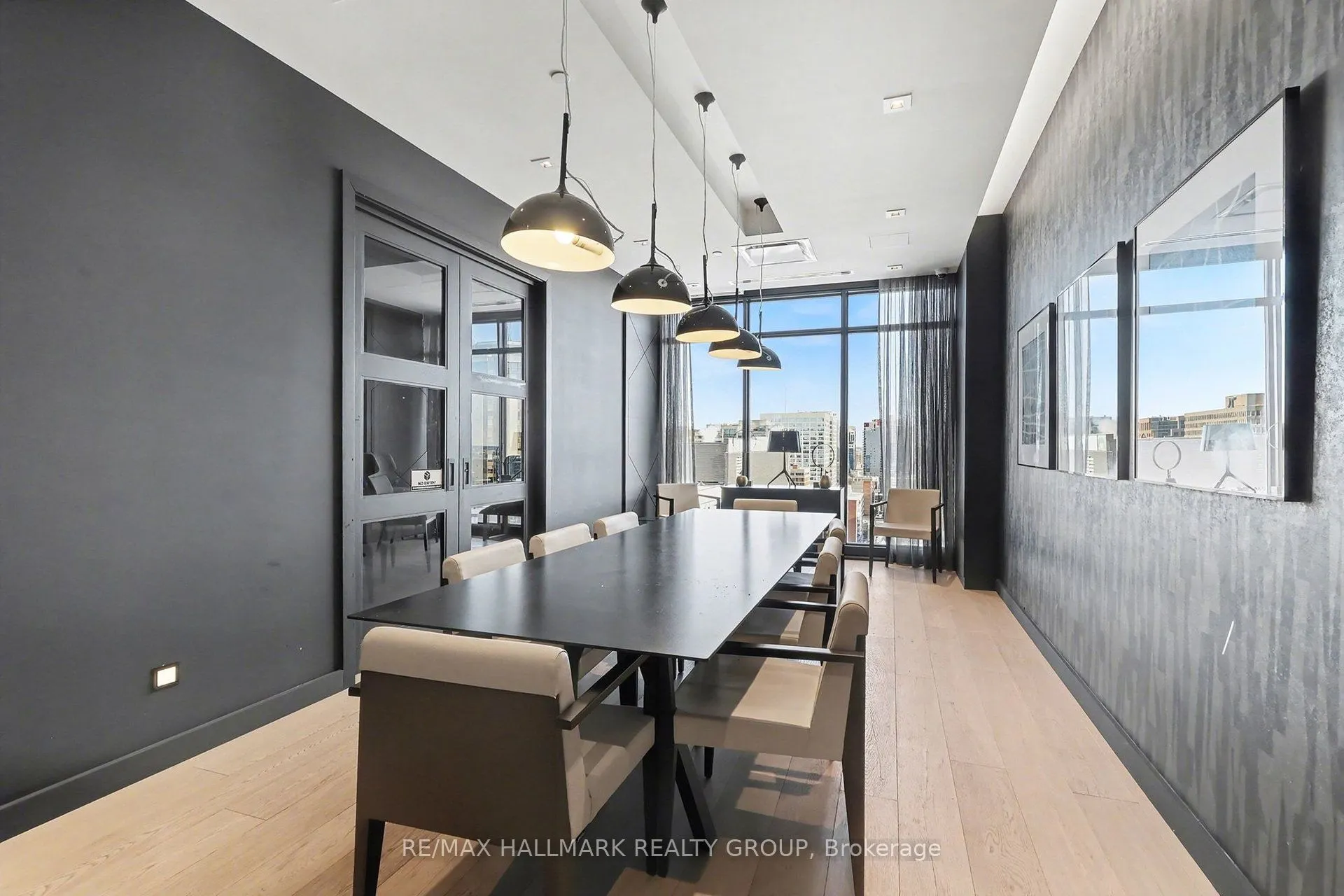 255 Bay Street #1412