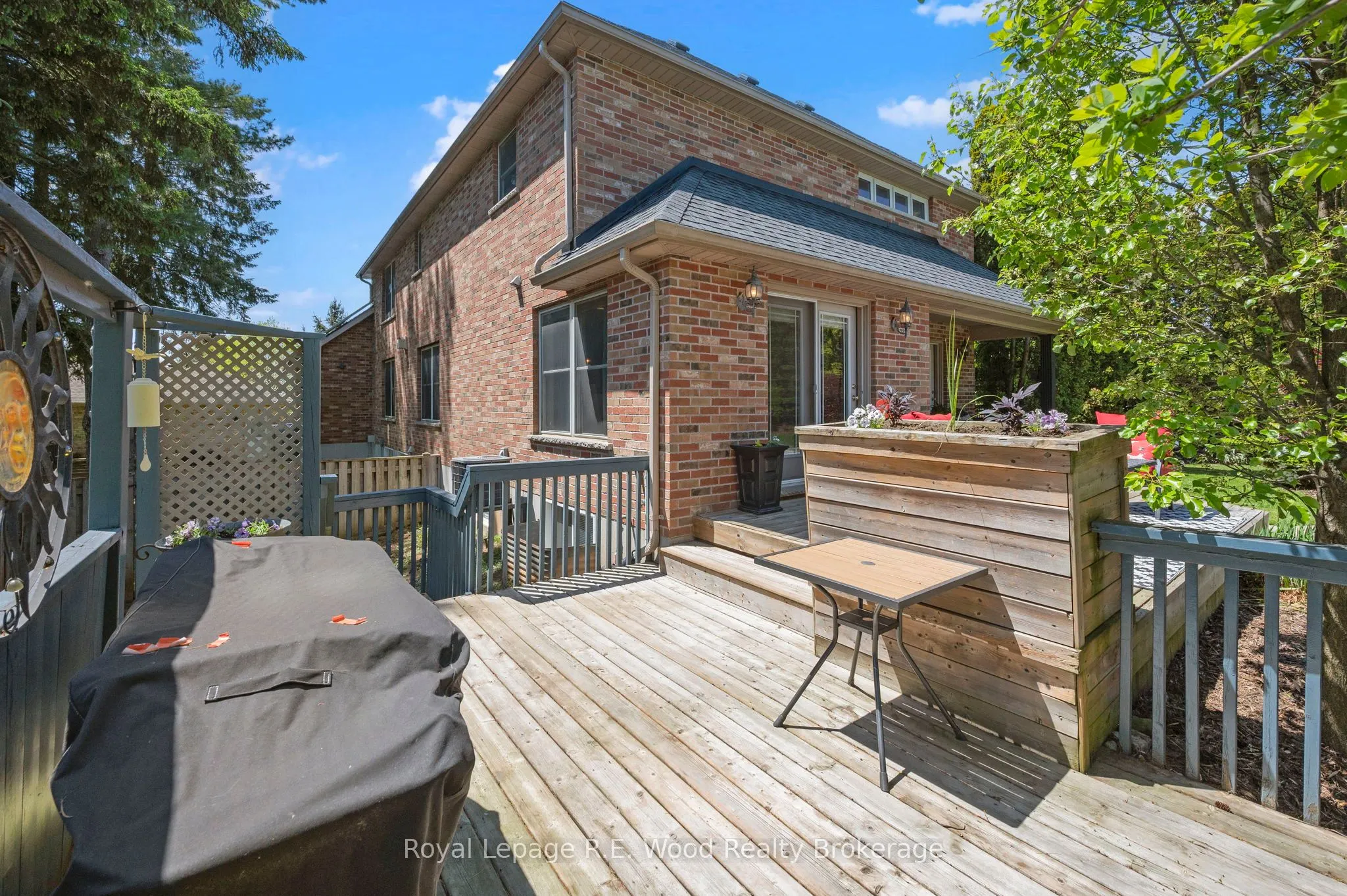29 Woodside Drive