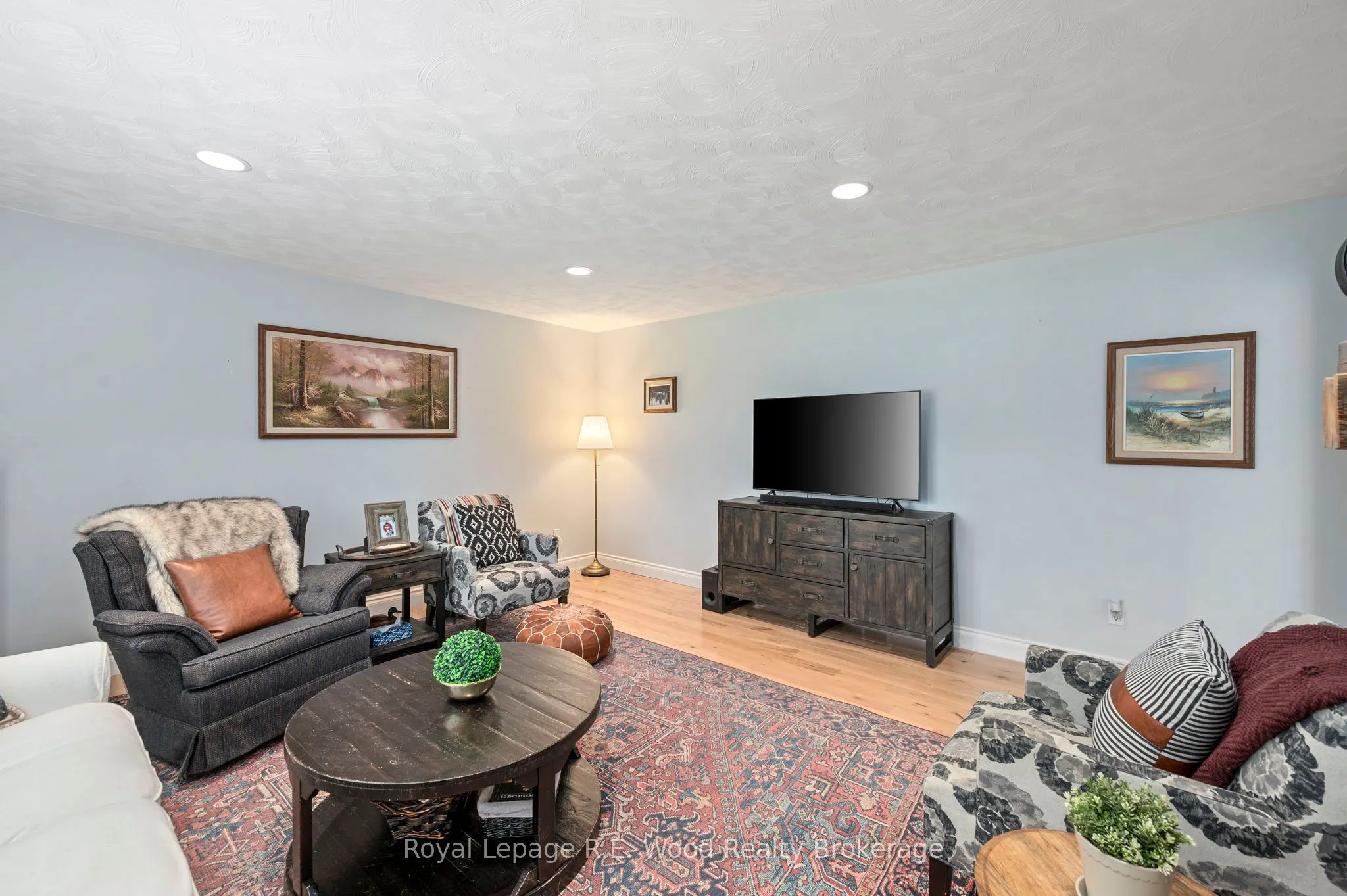 29 Woodside Drive