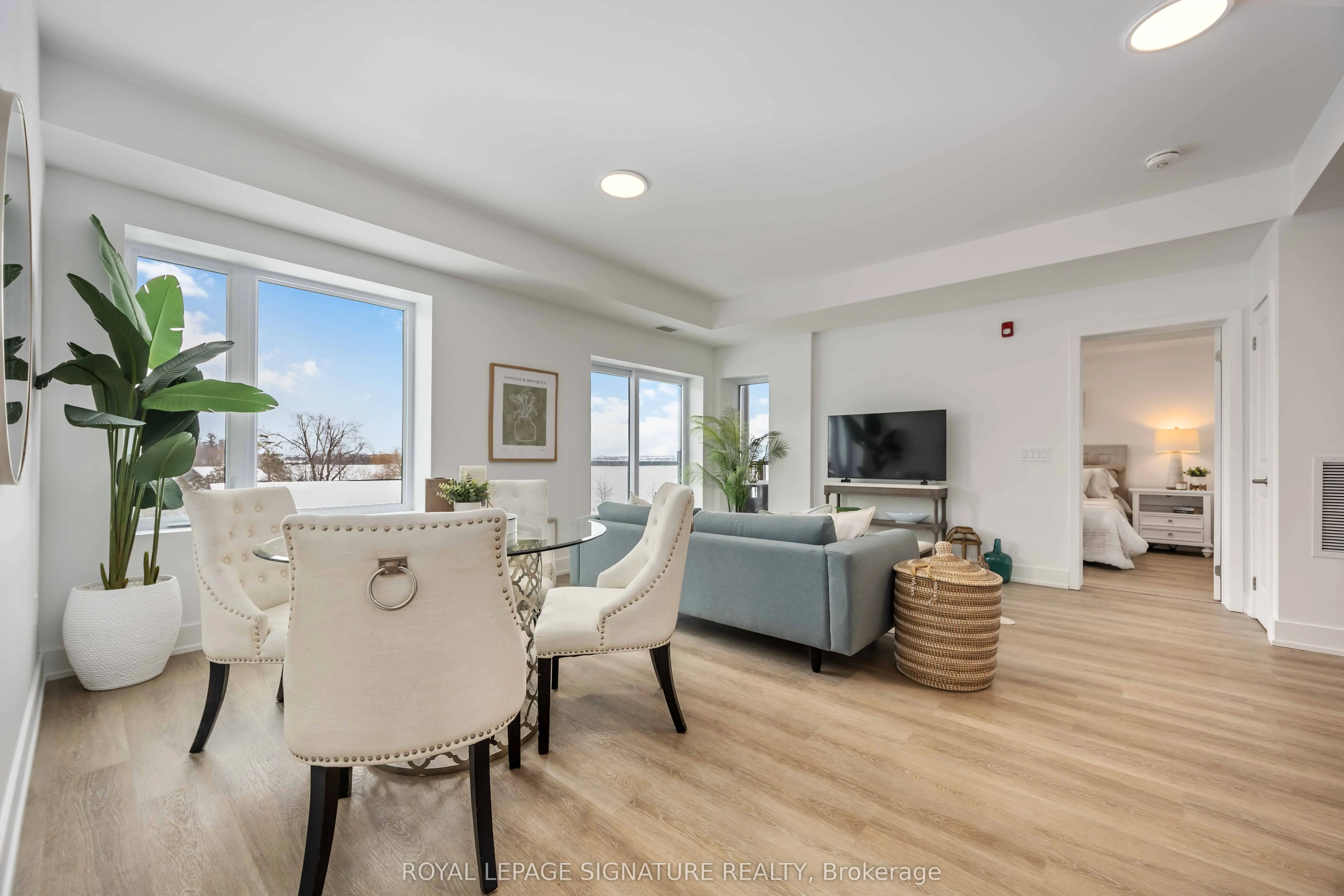 19B West Street N #303
