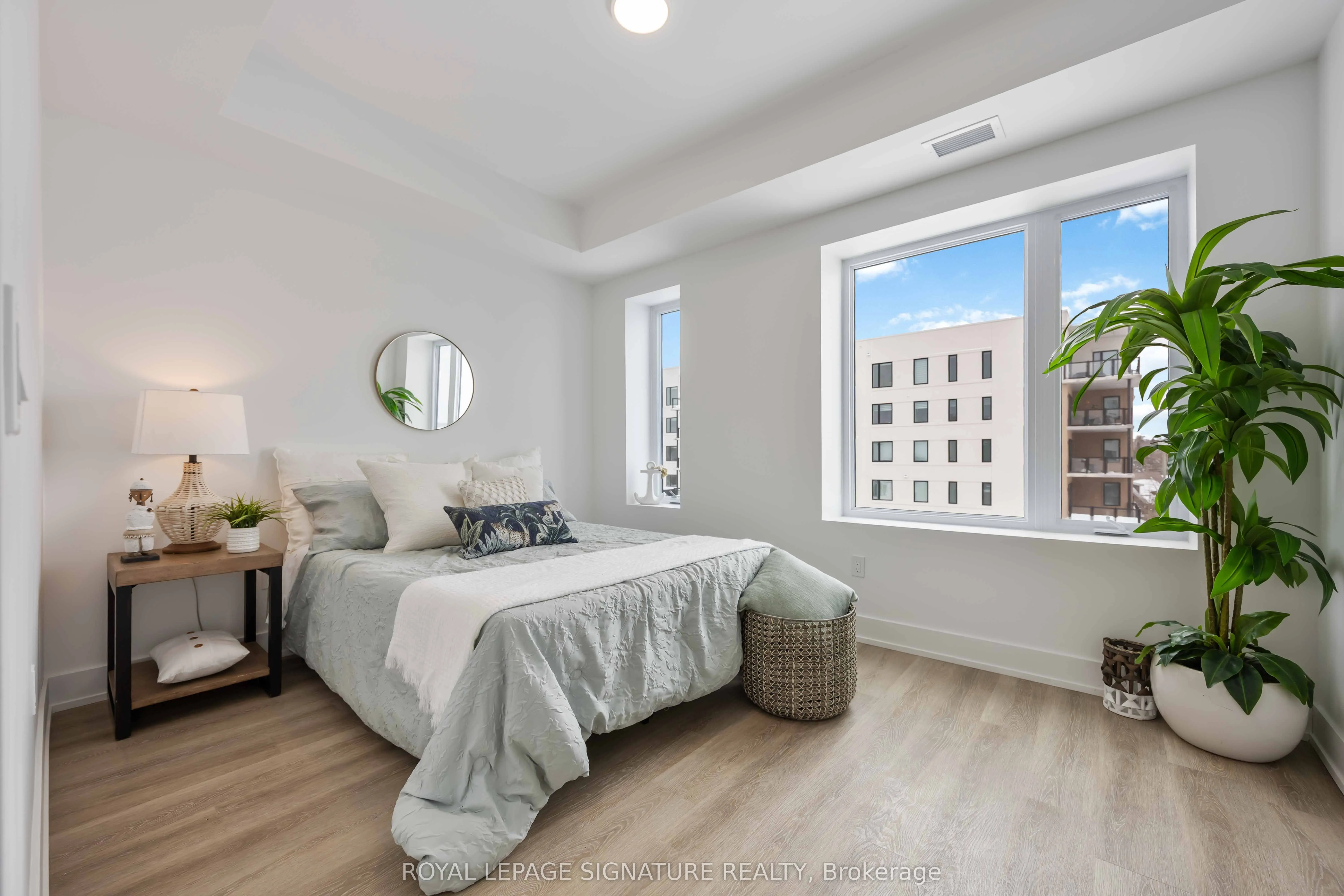 19B West Street N #303
