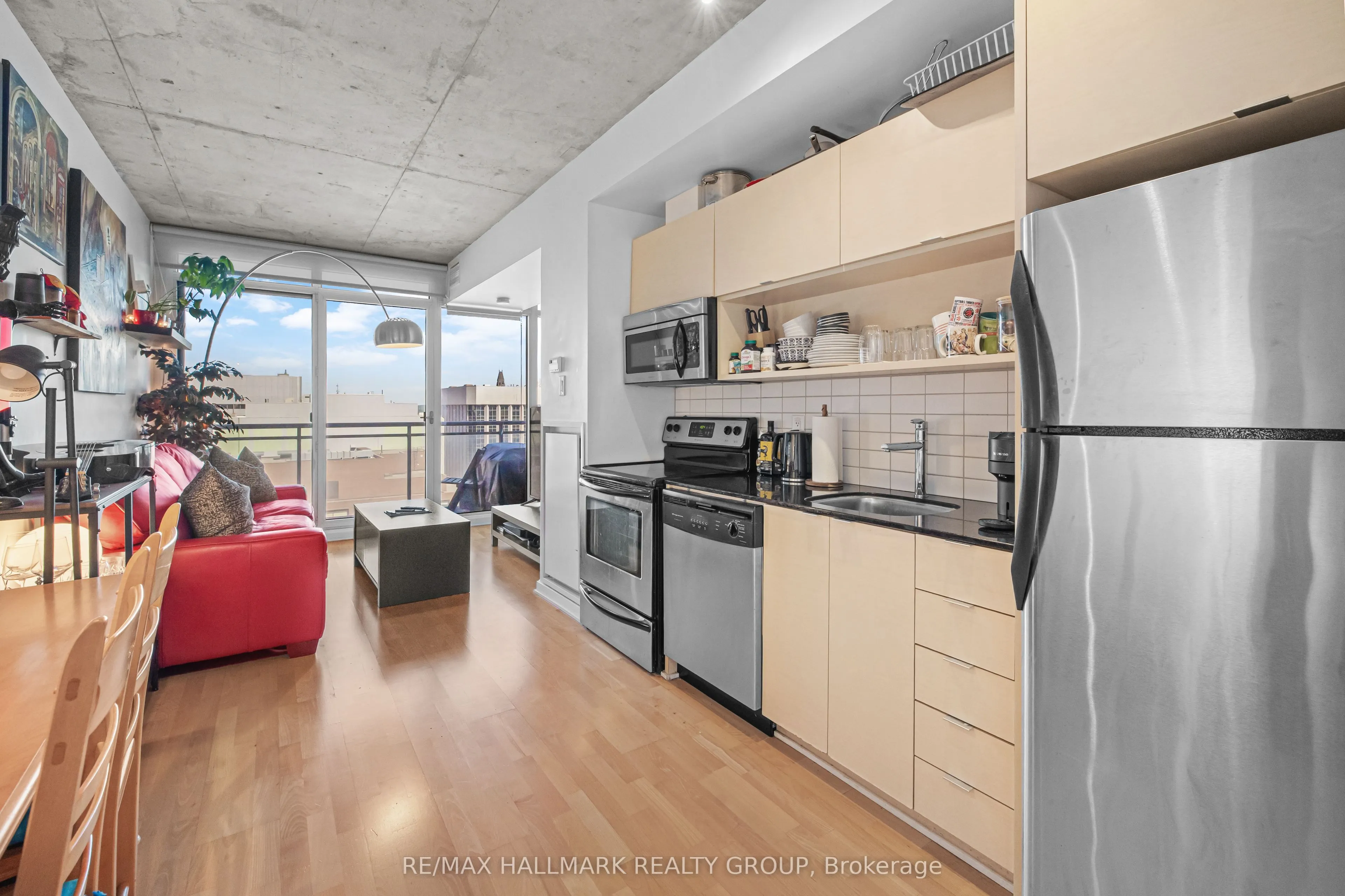 324 Laurier Avenue W #1804