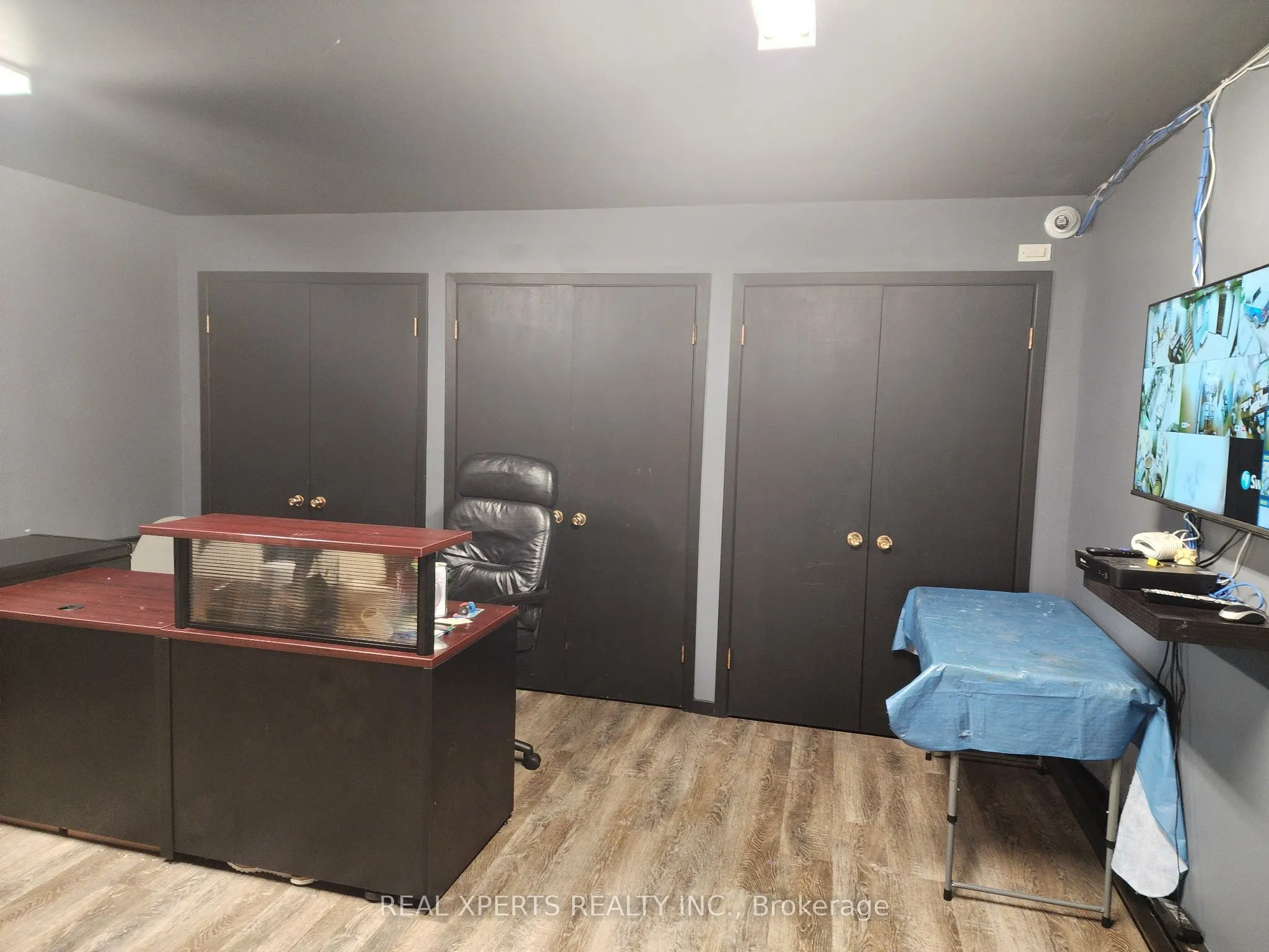 19 Market Square #unit A