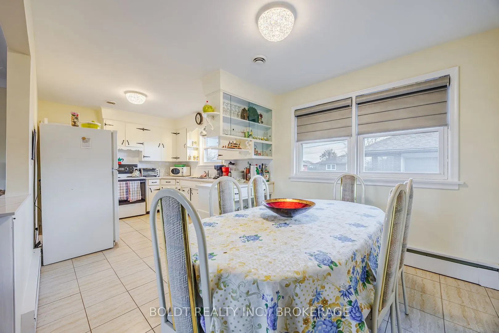 24 Winslow Crescent