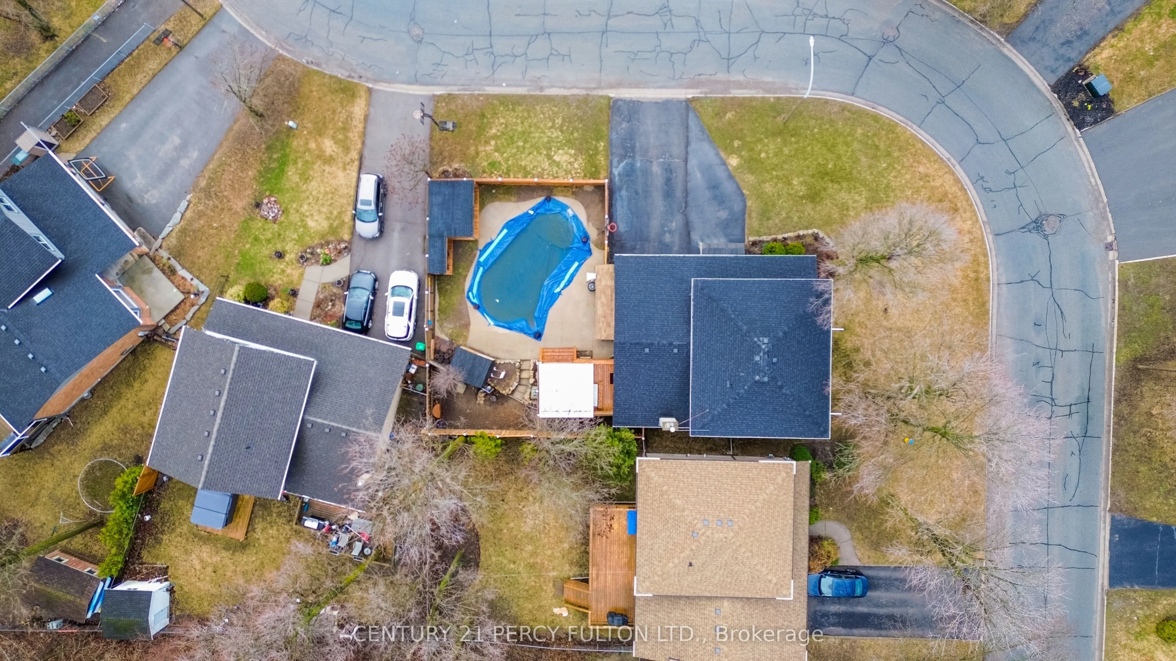 1853 Mapleridge Drive