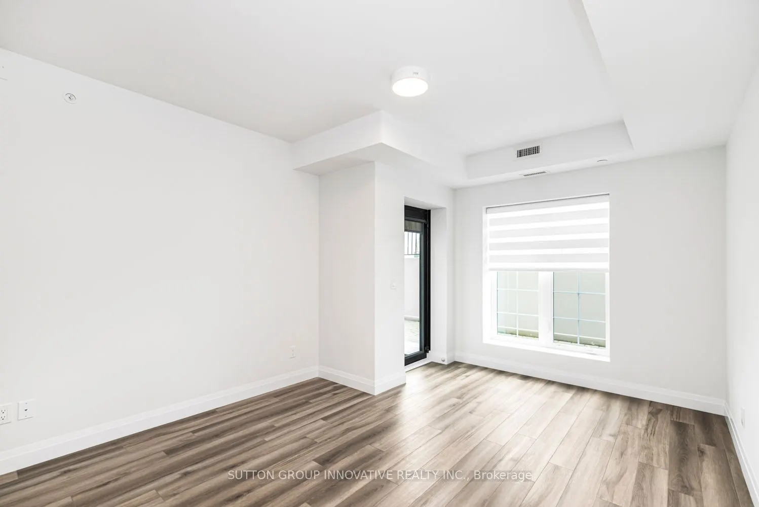 153 Wilson Street W #105