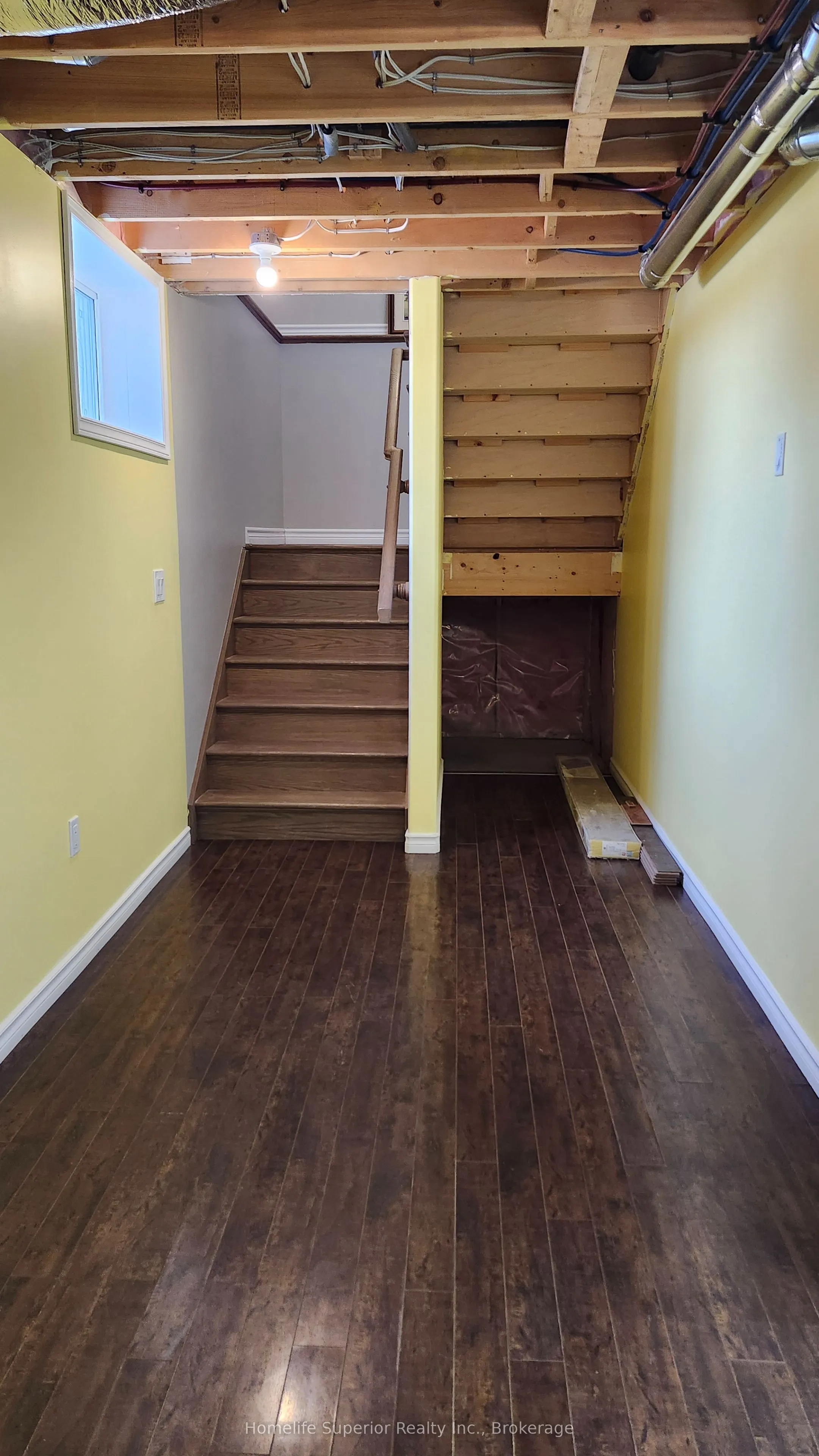 307 Tracey Road