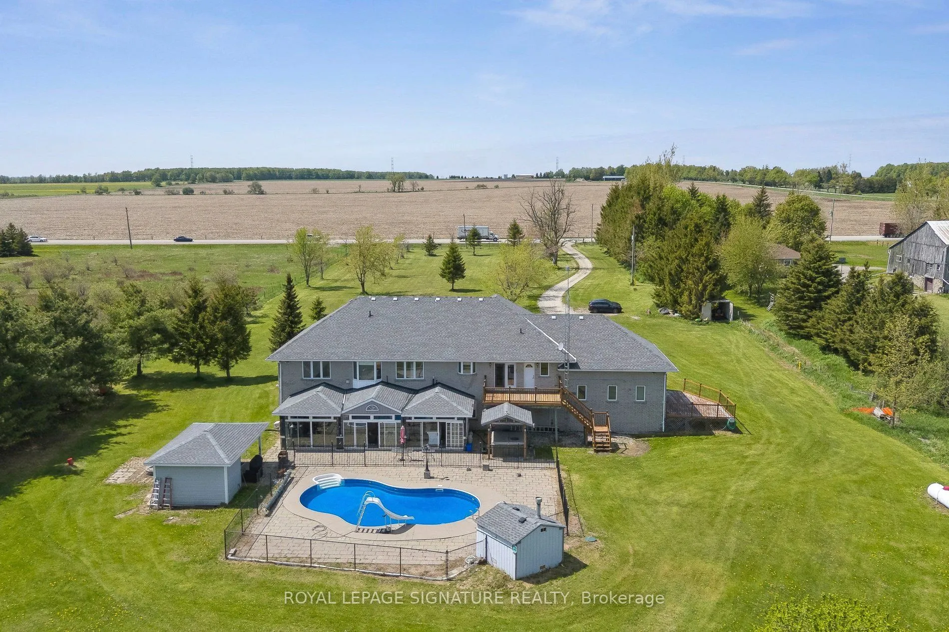 64256 Dufferin County Road #3