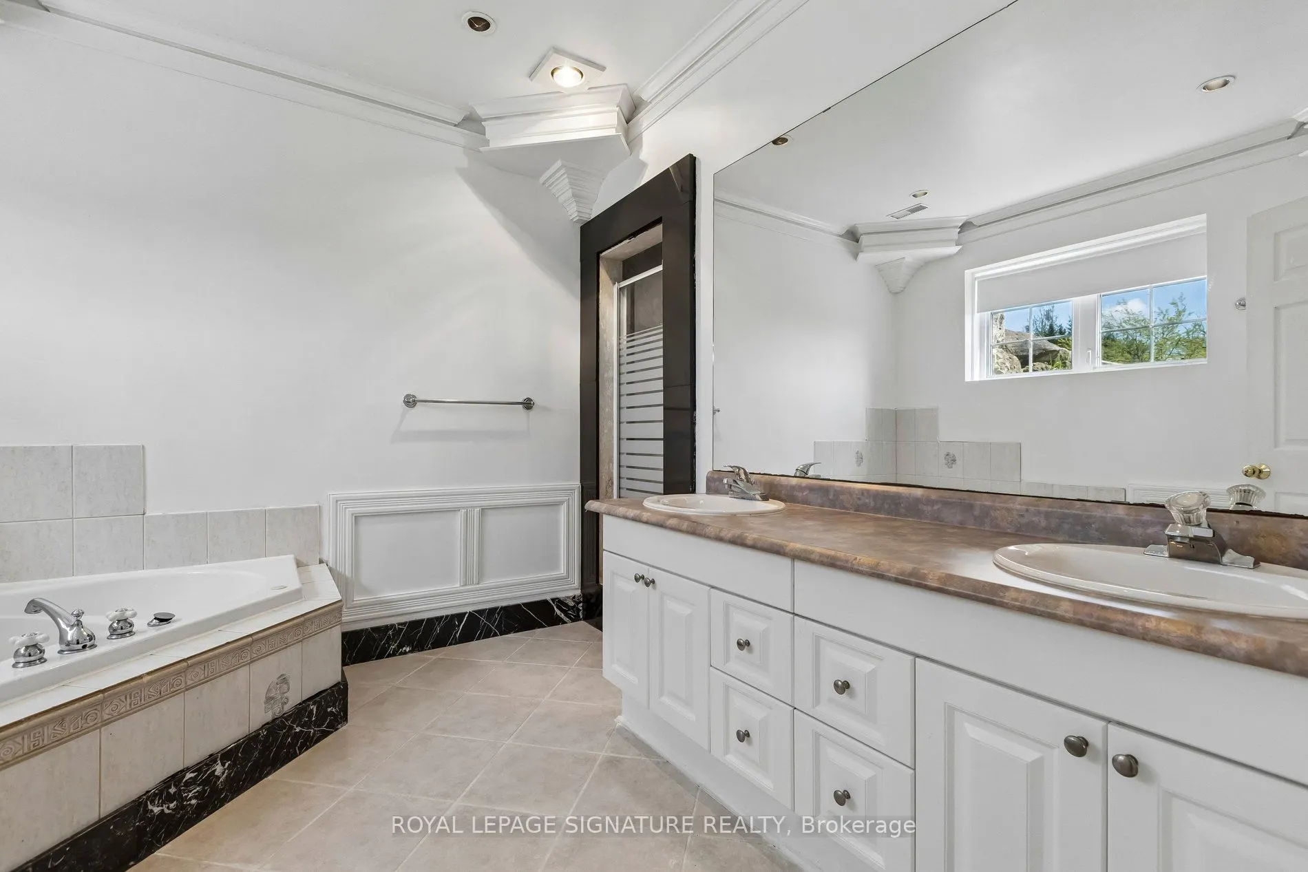 64256 Dufferin County Road #3