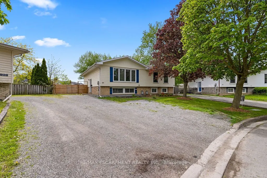 24 TARA Crescent