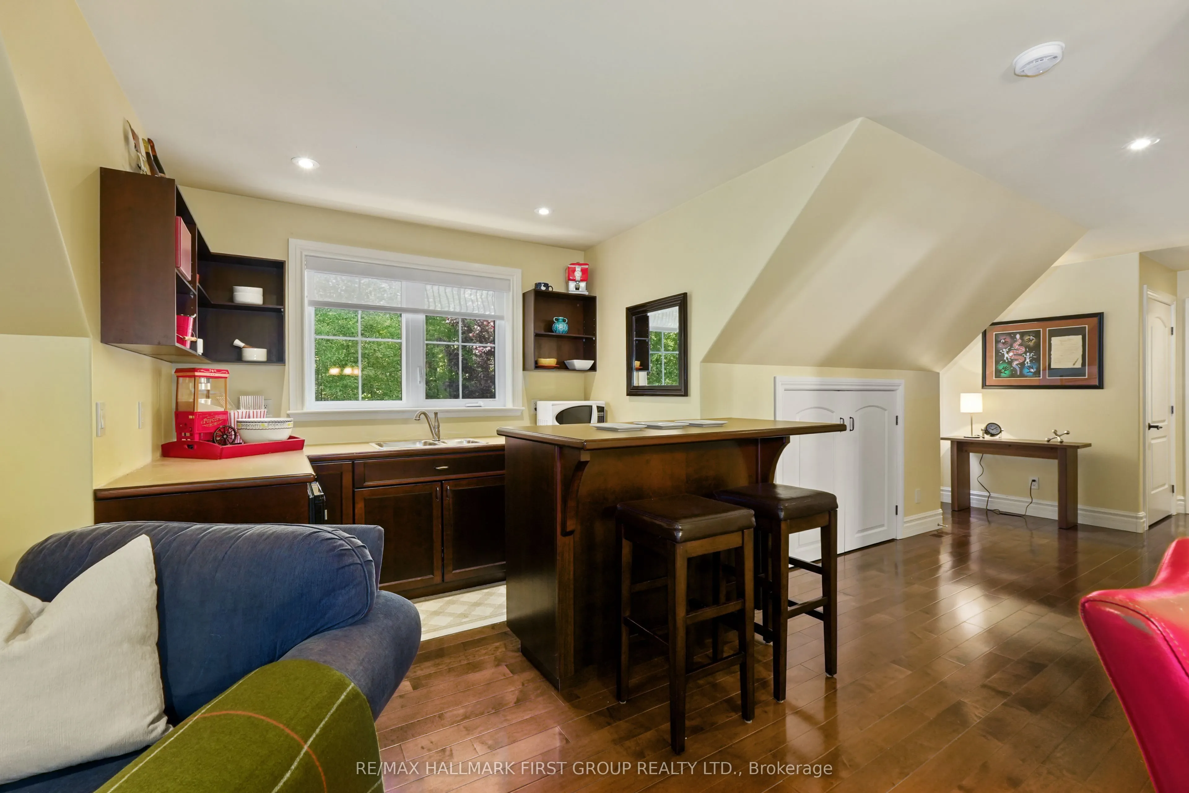 5 Ironwood Crescent