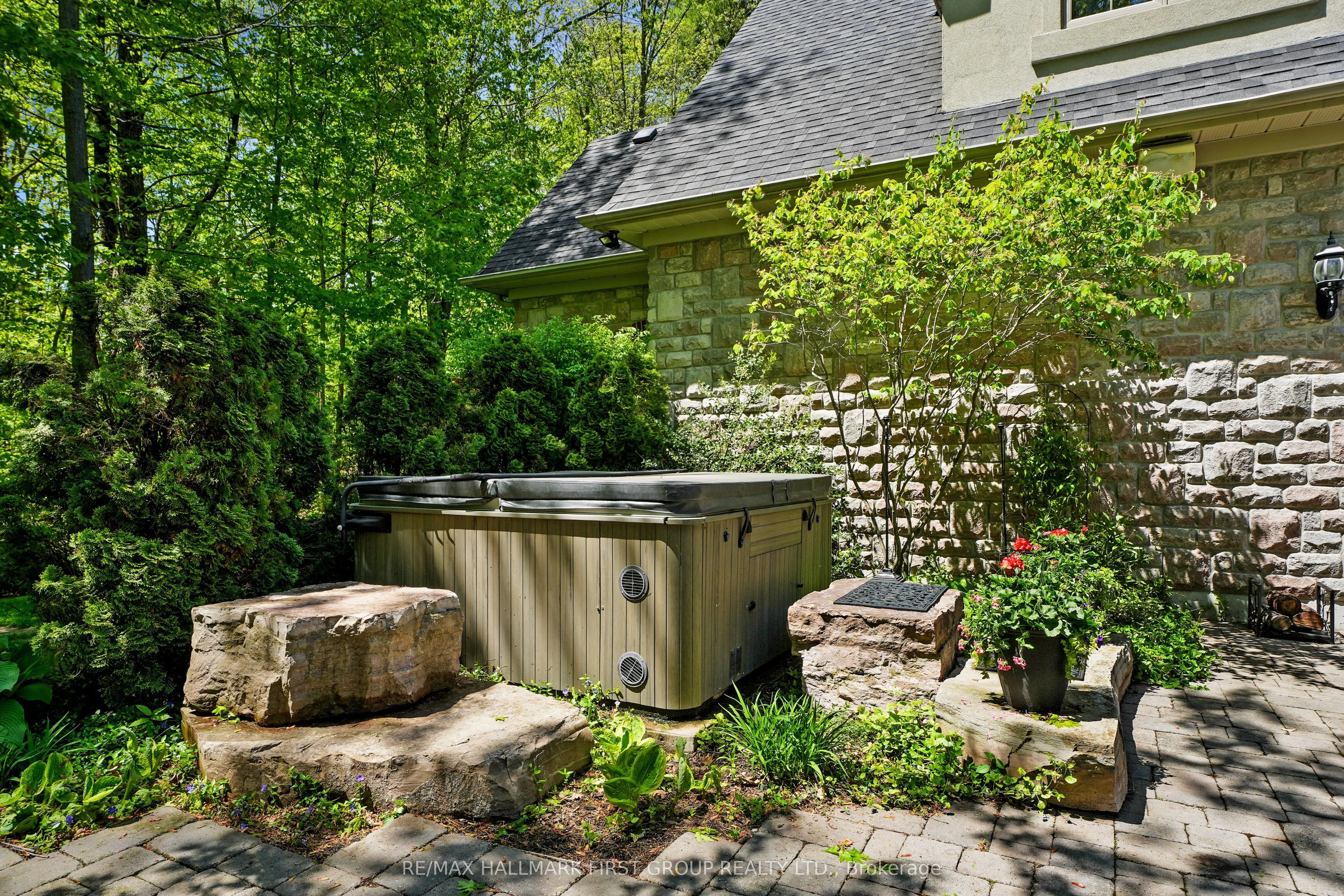5 Ironwood Crescent