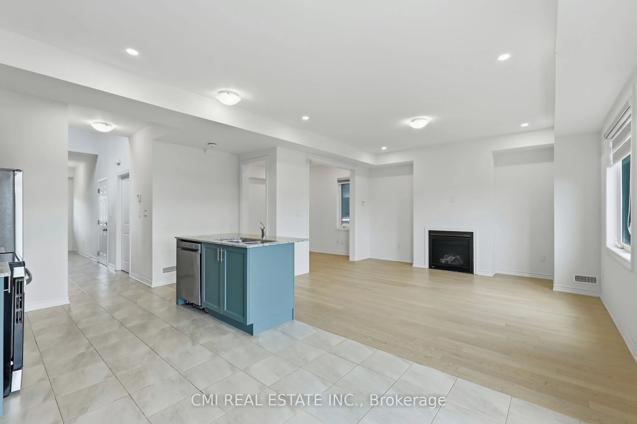 20 Hillcroft Way