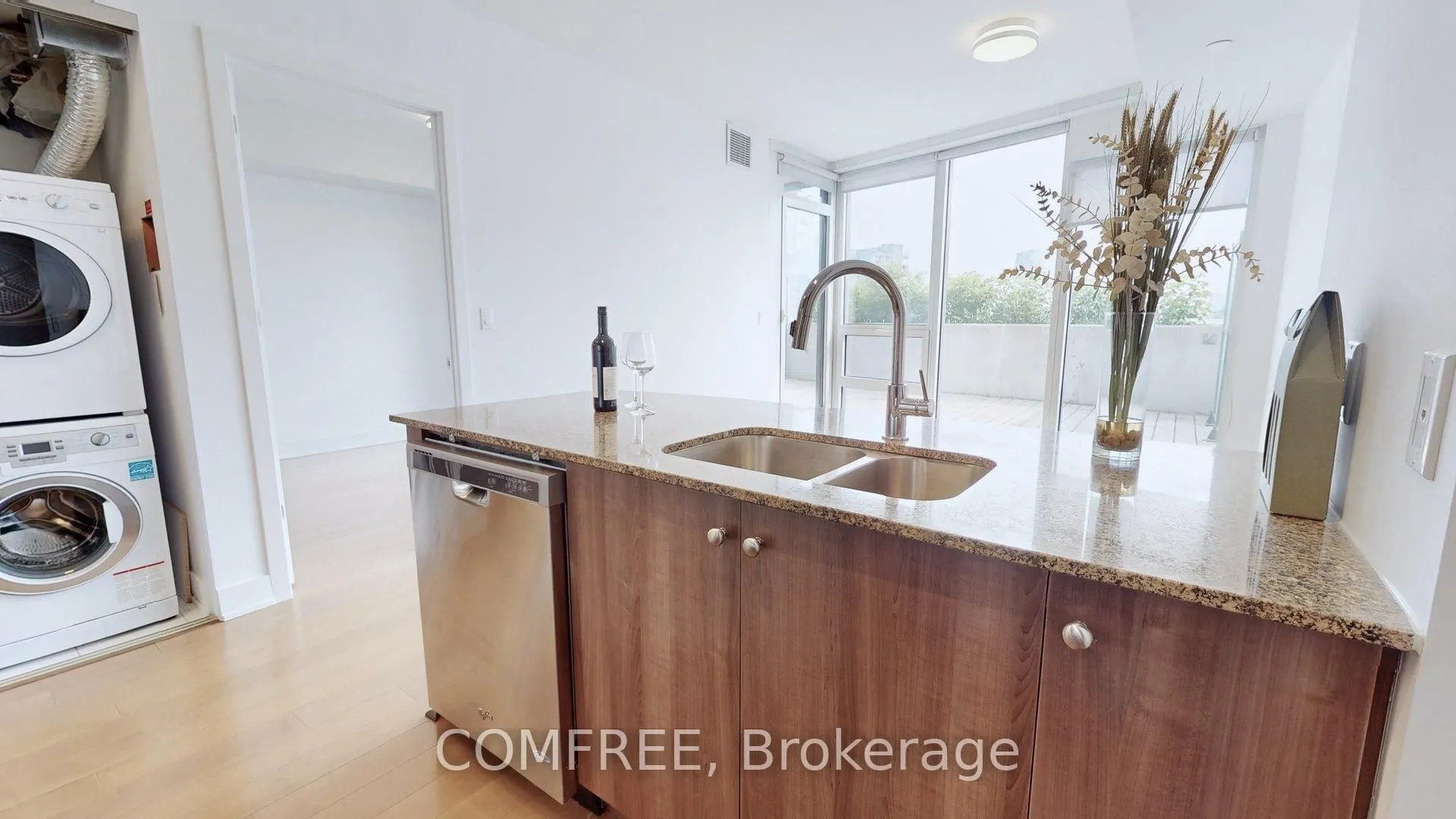 485 Richmond Road #606