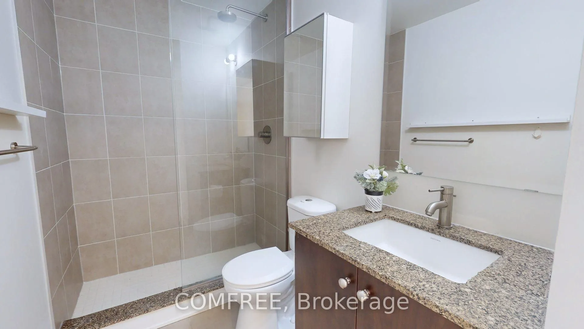 485 Richmond Road #606