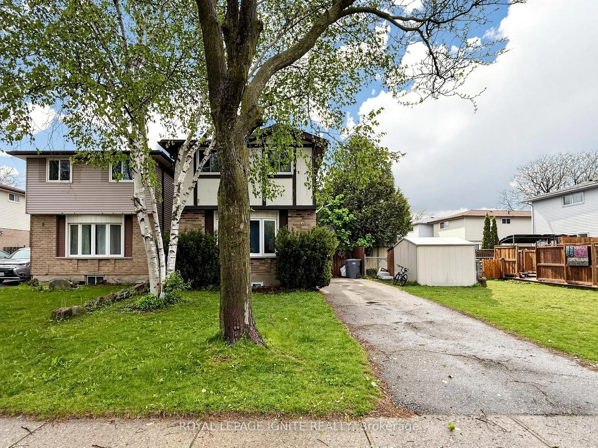 6 Upton Crescent