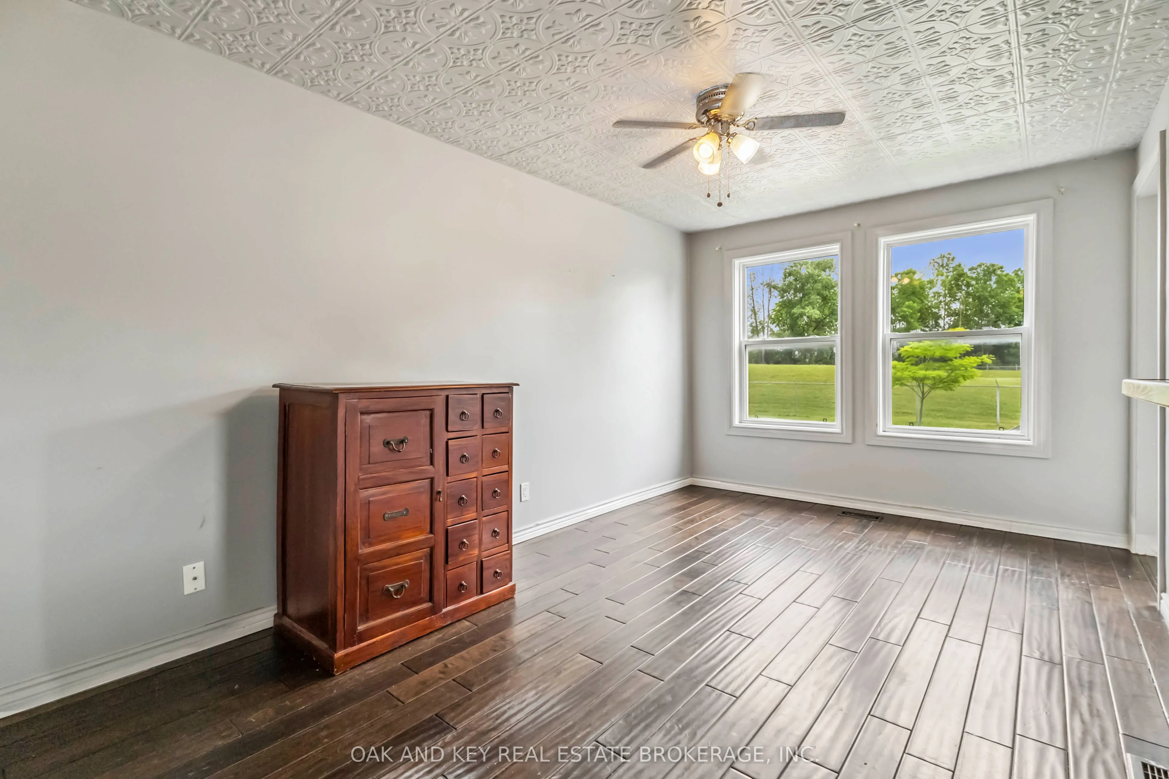 487 Burbrook Place