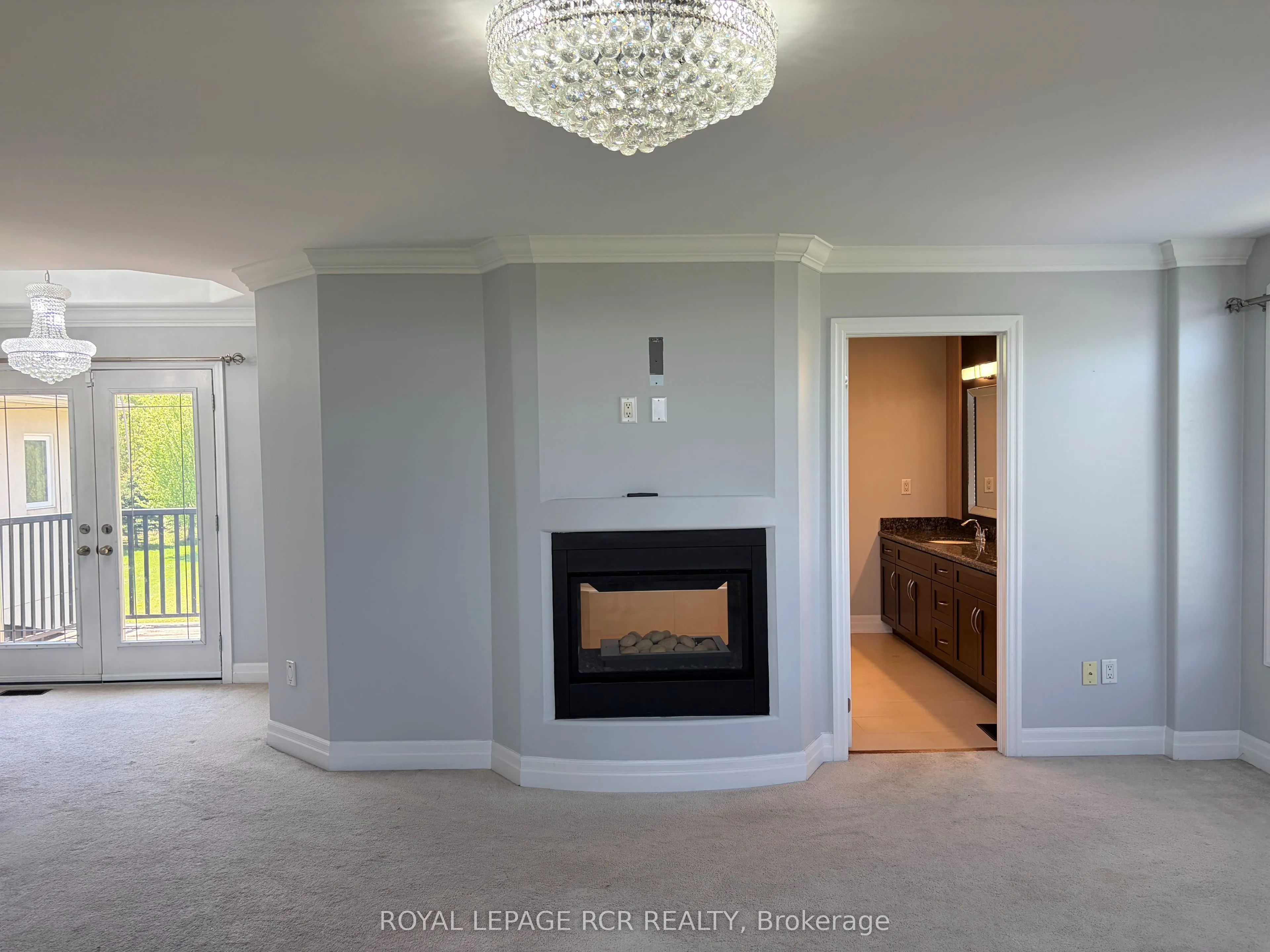 25 Brookhaven Crescent