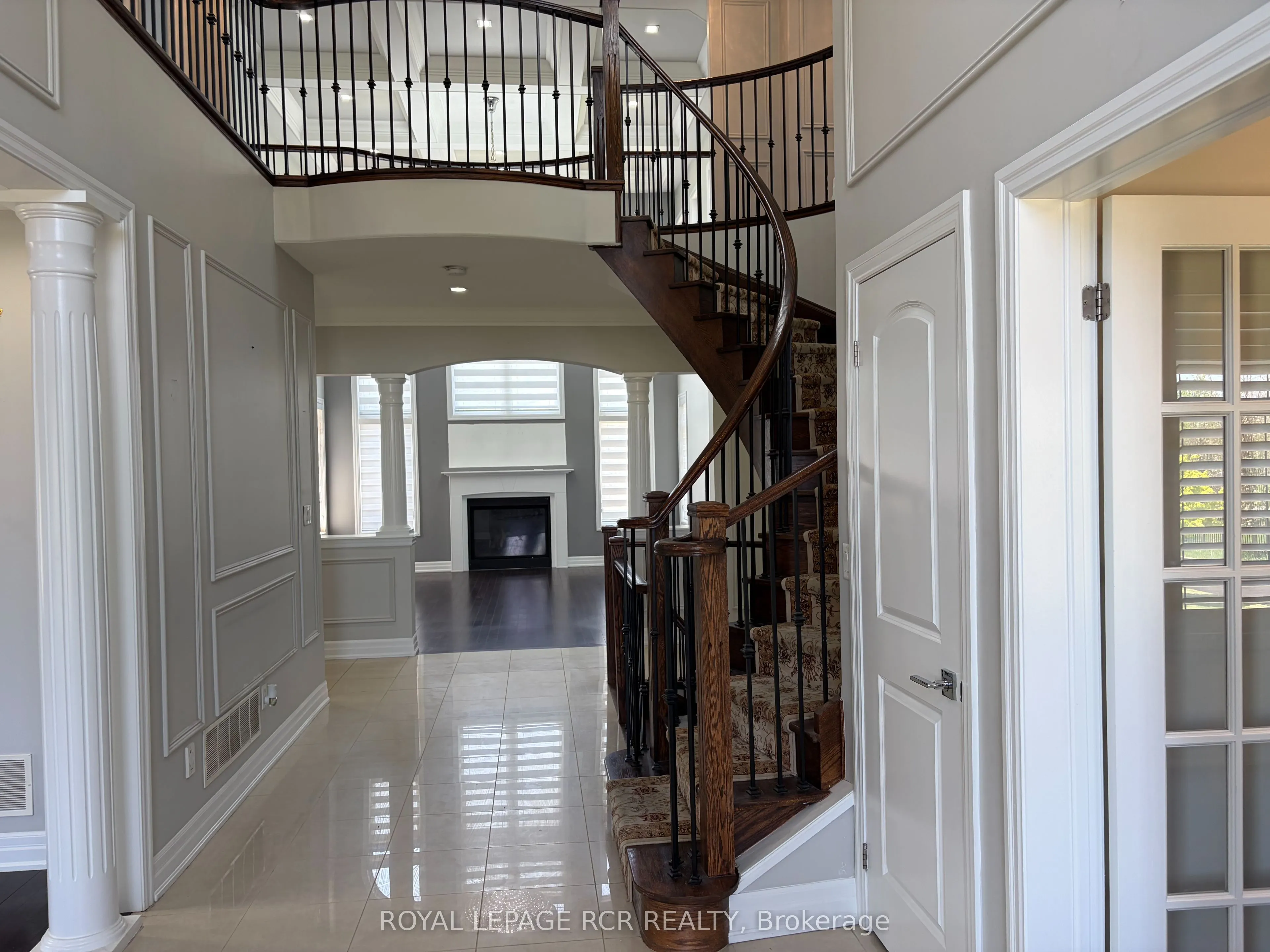 25 Brookhaven Crescent