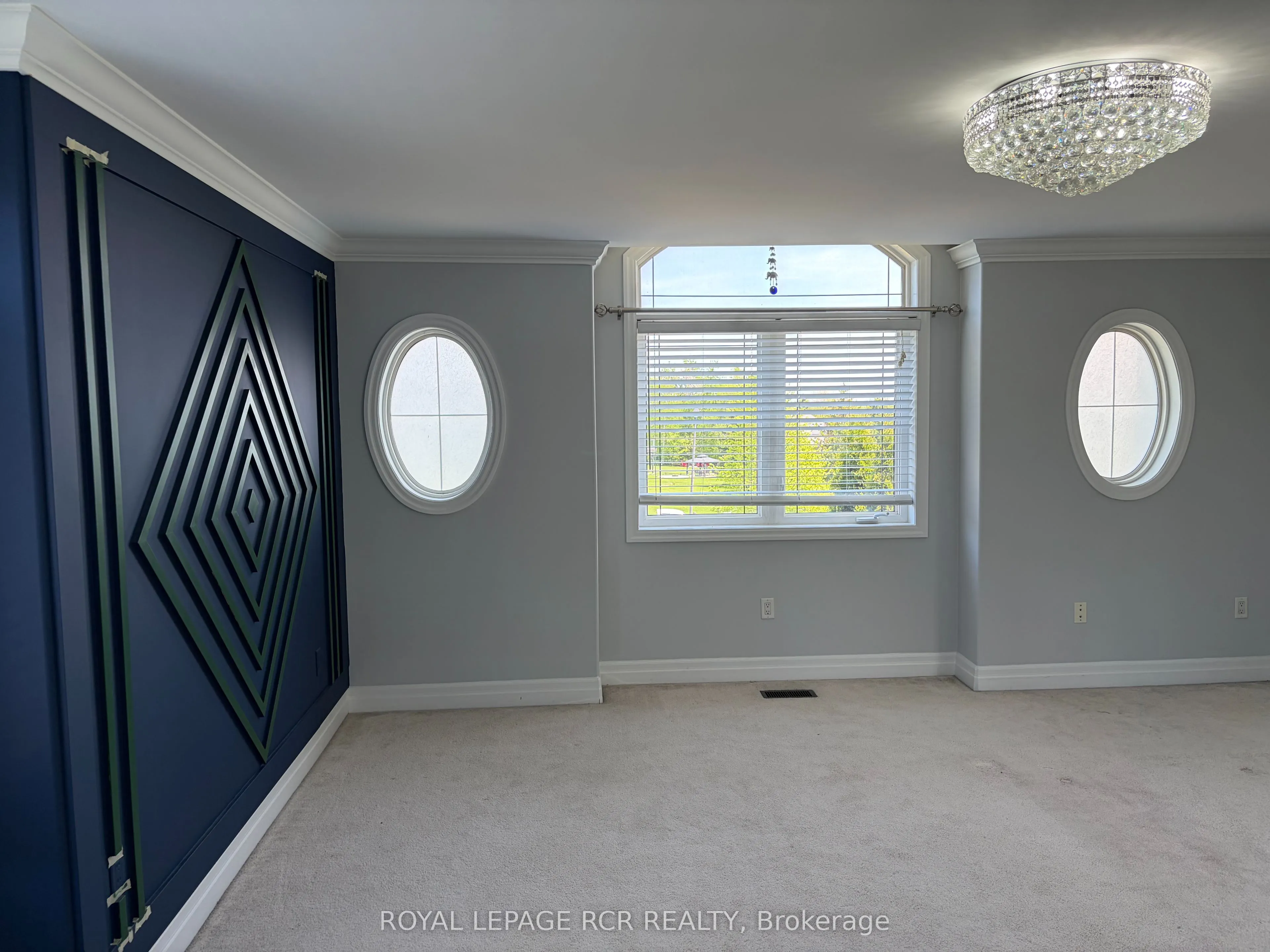 25 Brookhaven Crescent